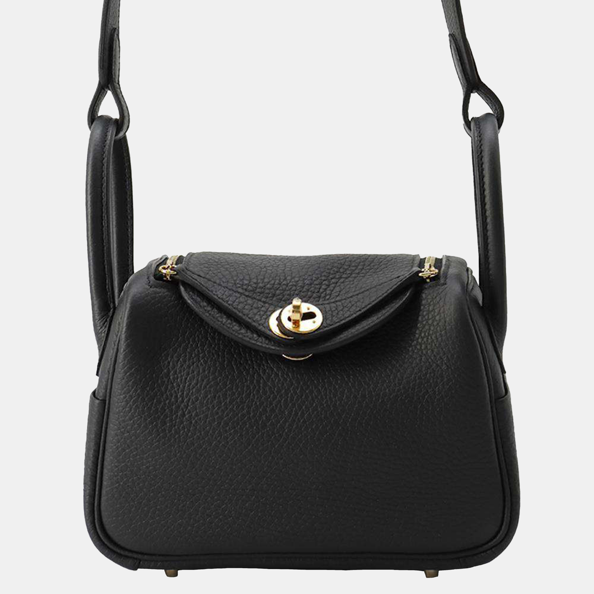 

Hermes Black Taurillon Clemence Lindy MM Handbag
