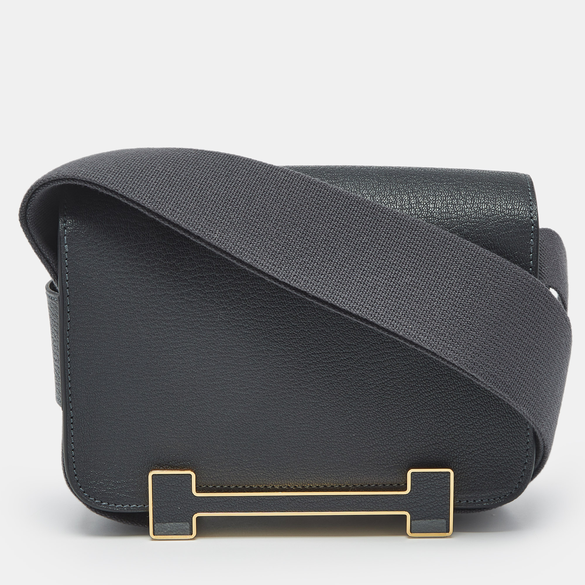 

Hermès Gris Misty Chevre Mysore Leather Gold Finish Geta Bag, Grey