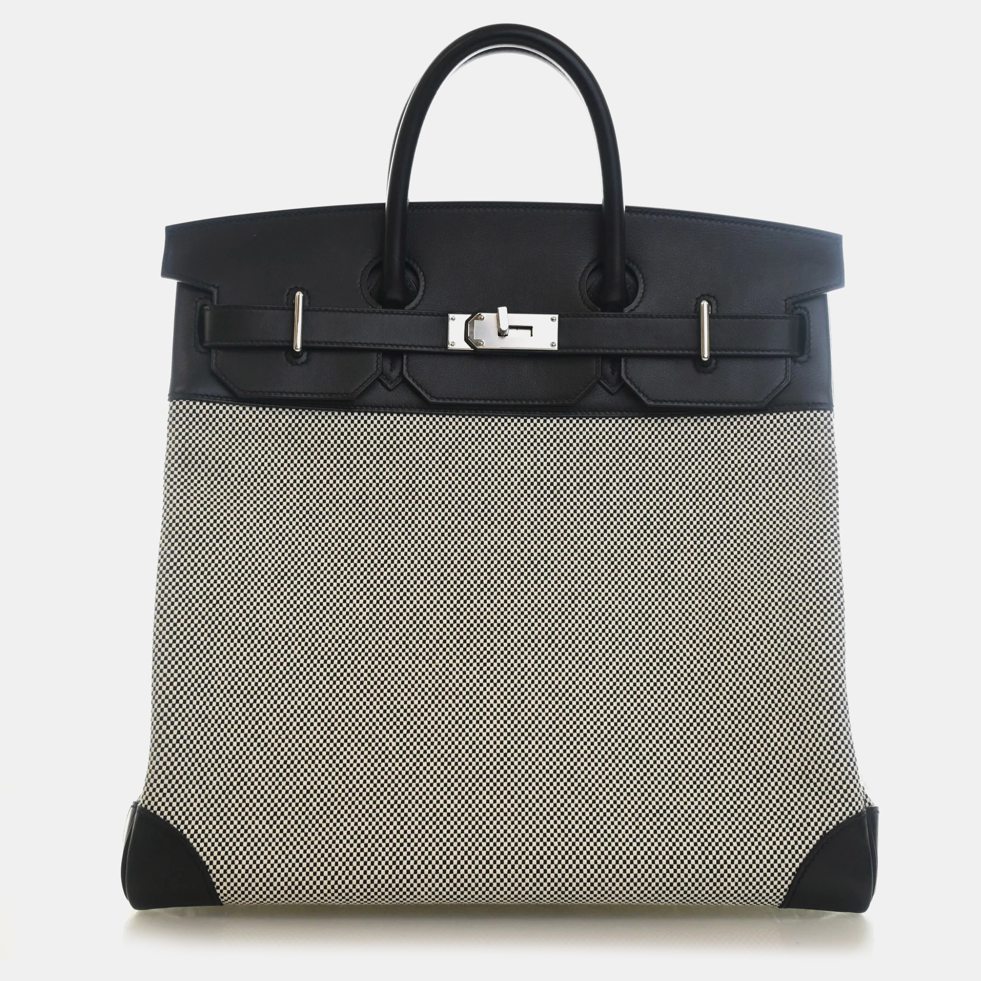 Hermès Birkin at The Luxury Closet