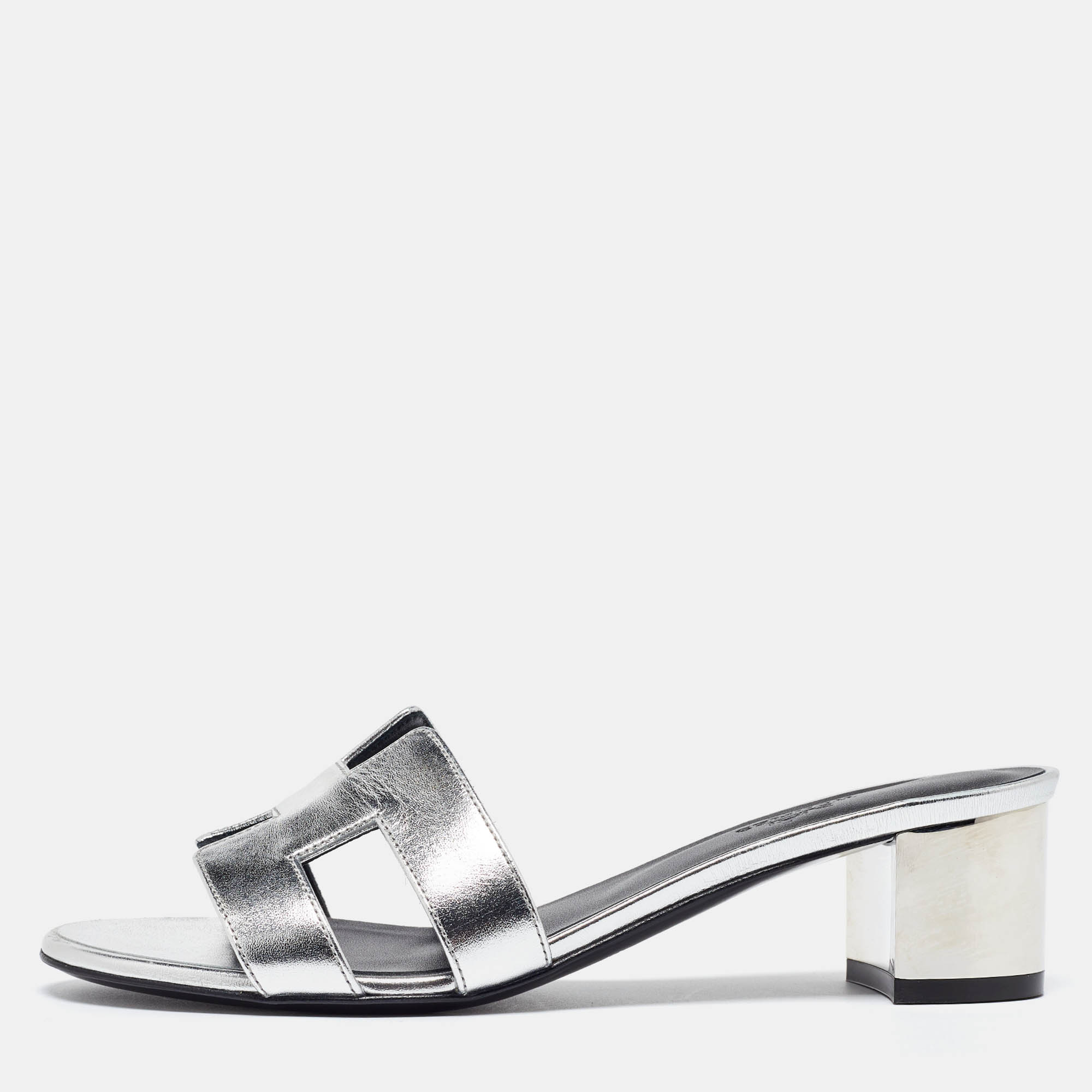 

Hermes Silver Leather Oasis Slide Sandals Size