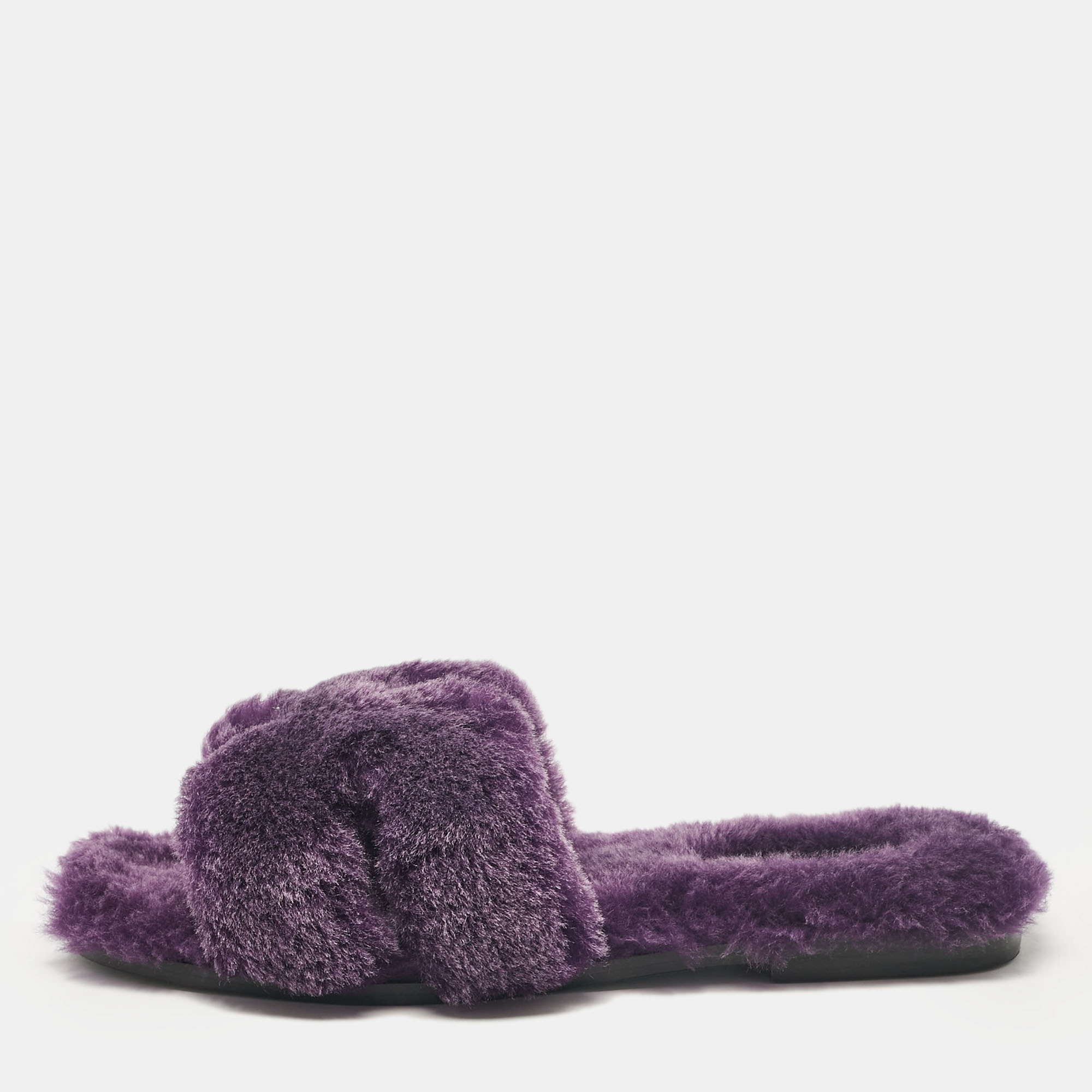 

Hermes Purple Shearling Fur Oran Flat Slides Size