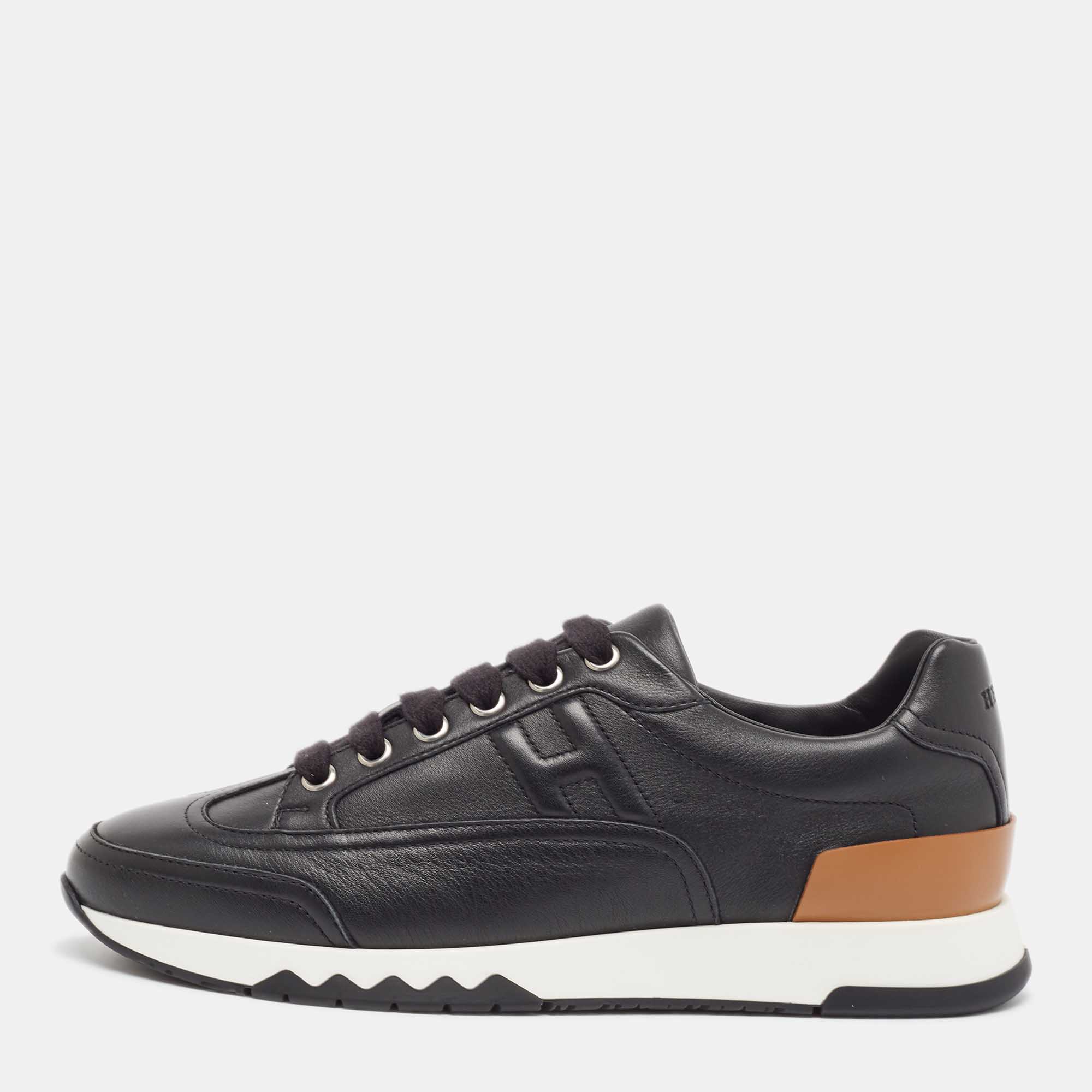 

Hermes Black Leather Trail Lace Up Sneakers Size