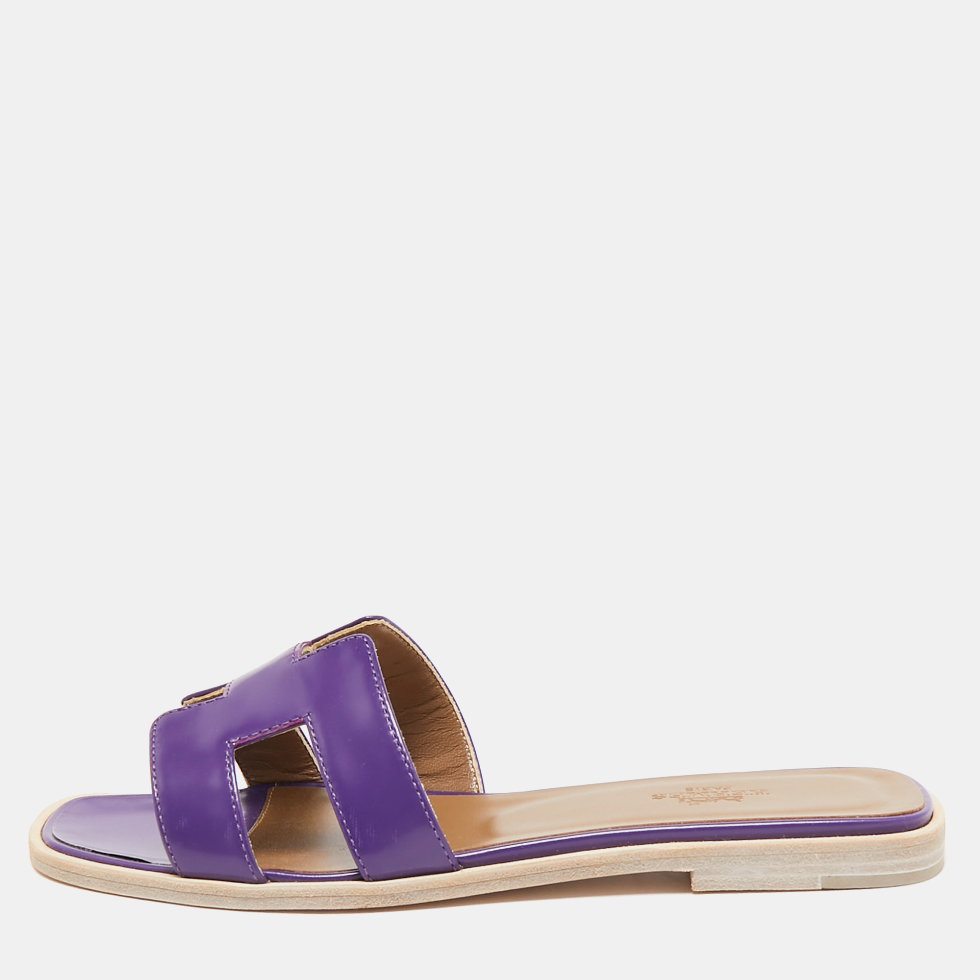 

Hermes Purple Leather Oran Flat Slides Size