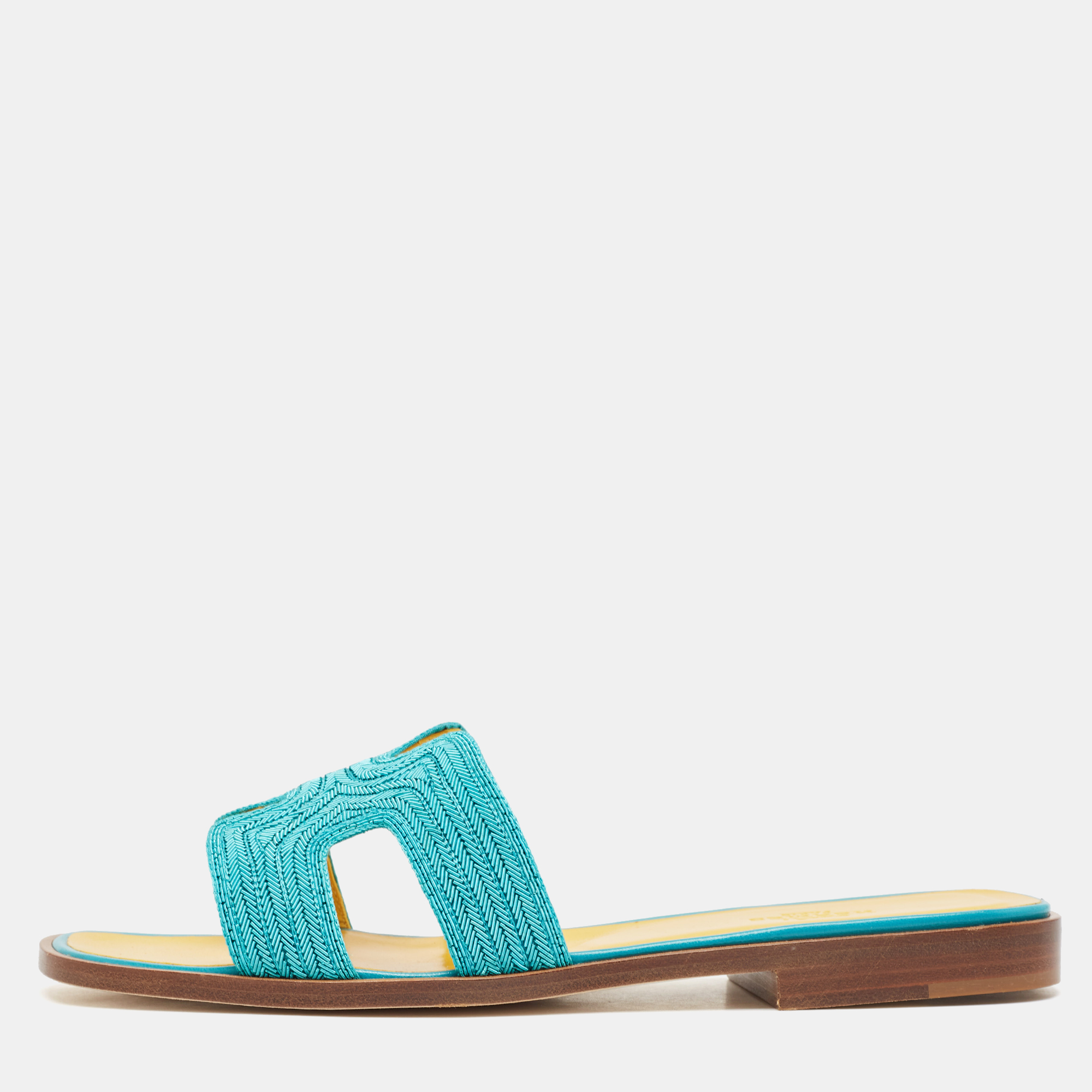 

Hermes Blue Twisted Metal Thread Oran Flat Slides Size