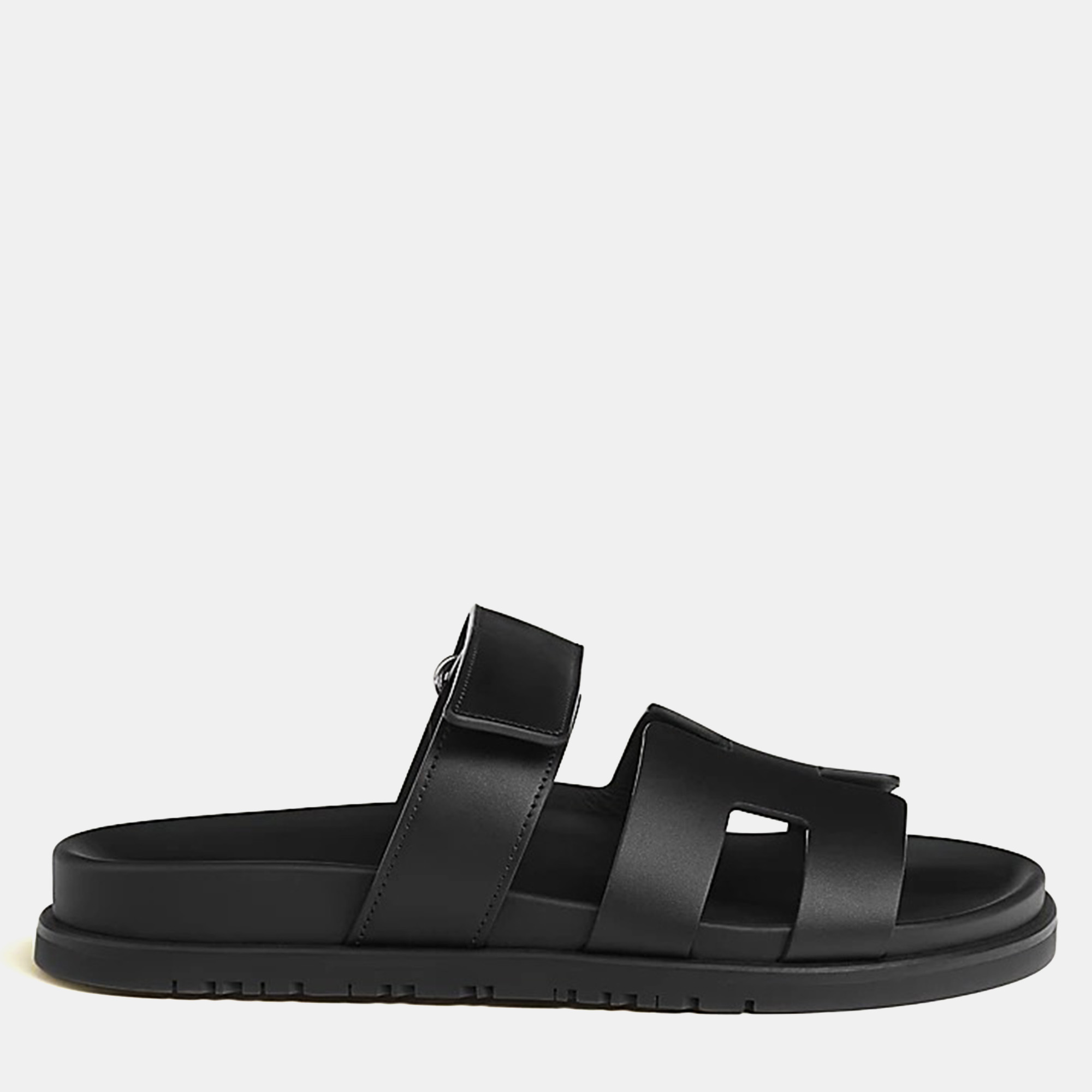 

Hermes Chypre Sandal Size  Noir Calfskin, Black