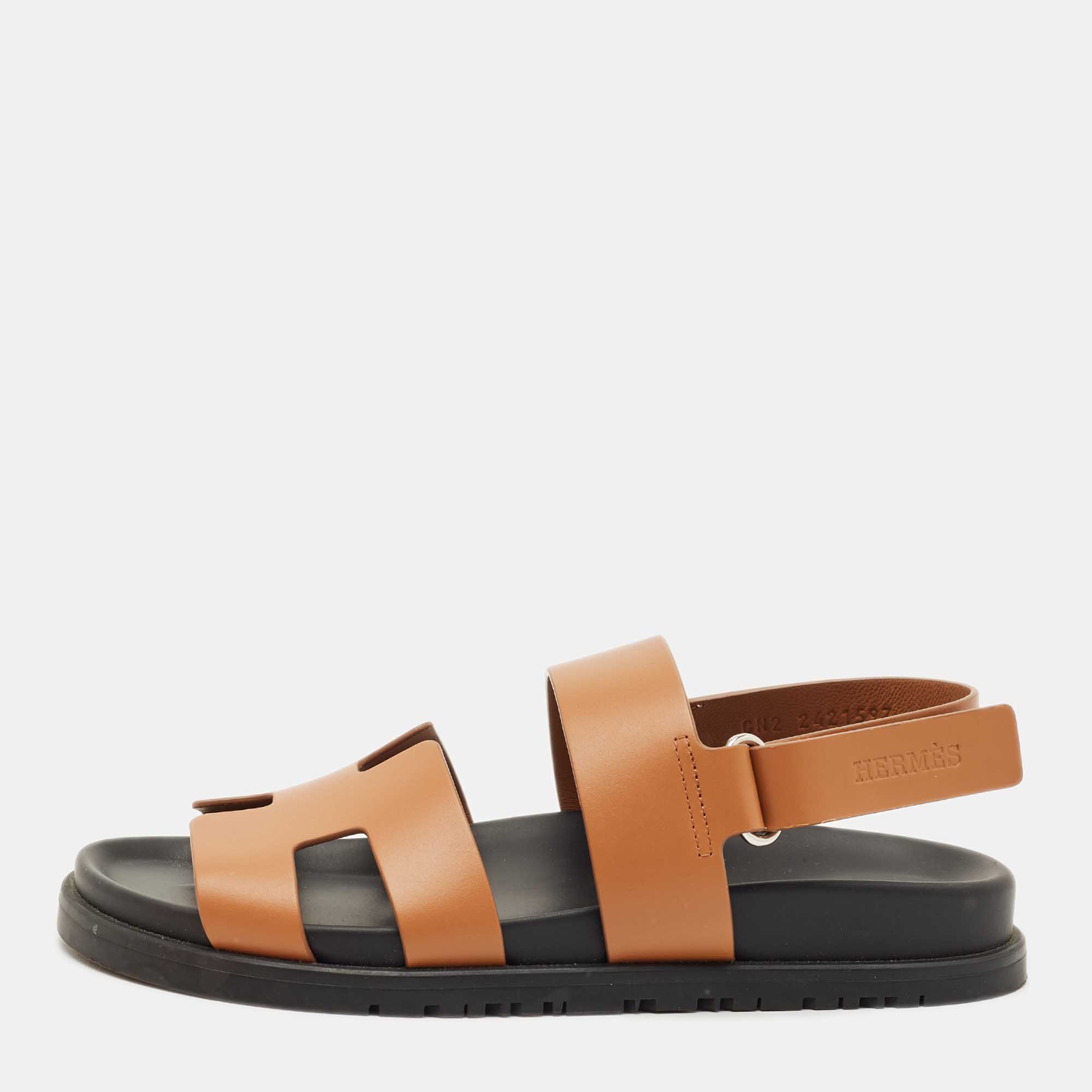 

Hermes Brown Leather Chypre Slingbag Flat Sandals Size