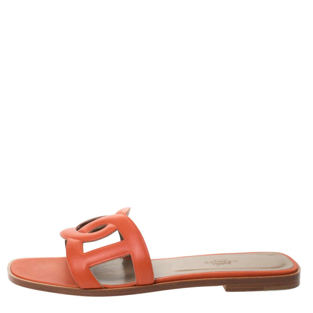 

Hermes Orange Leather Omaha Flat Slides Size