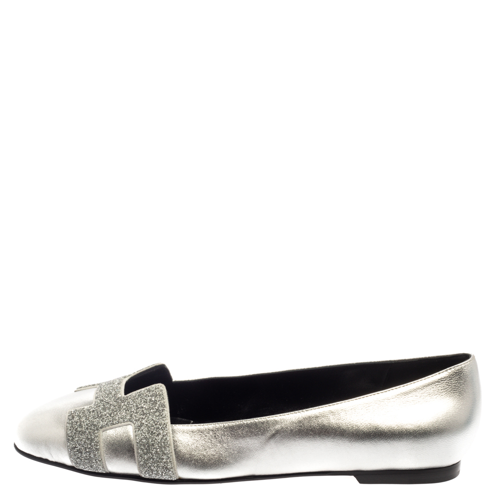 

Hermes Metallic Silver Leather Nice Flats Size