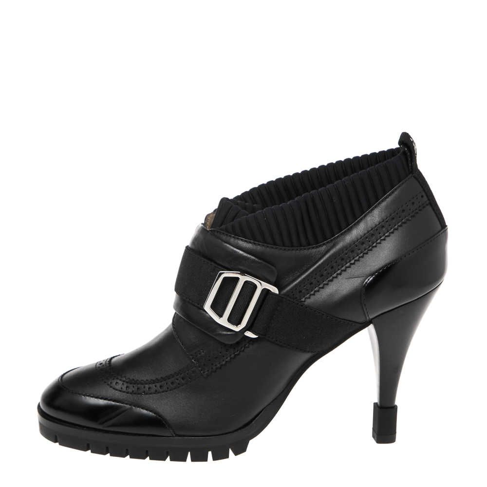 

Hermes Black Leather And Fabric Buckle Ankle Boots Size