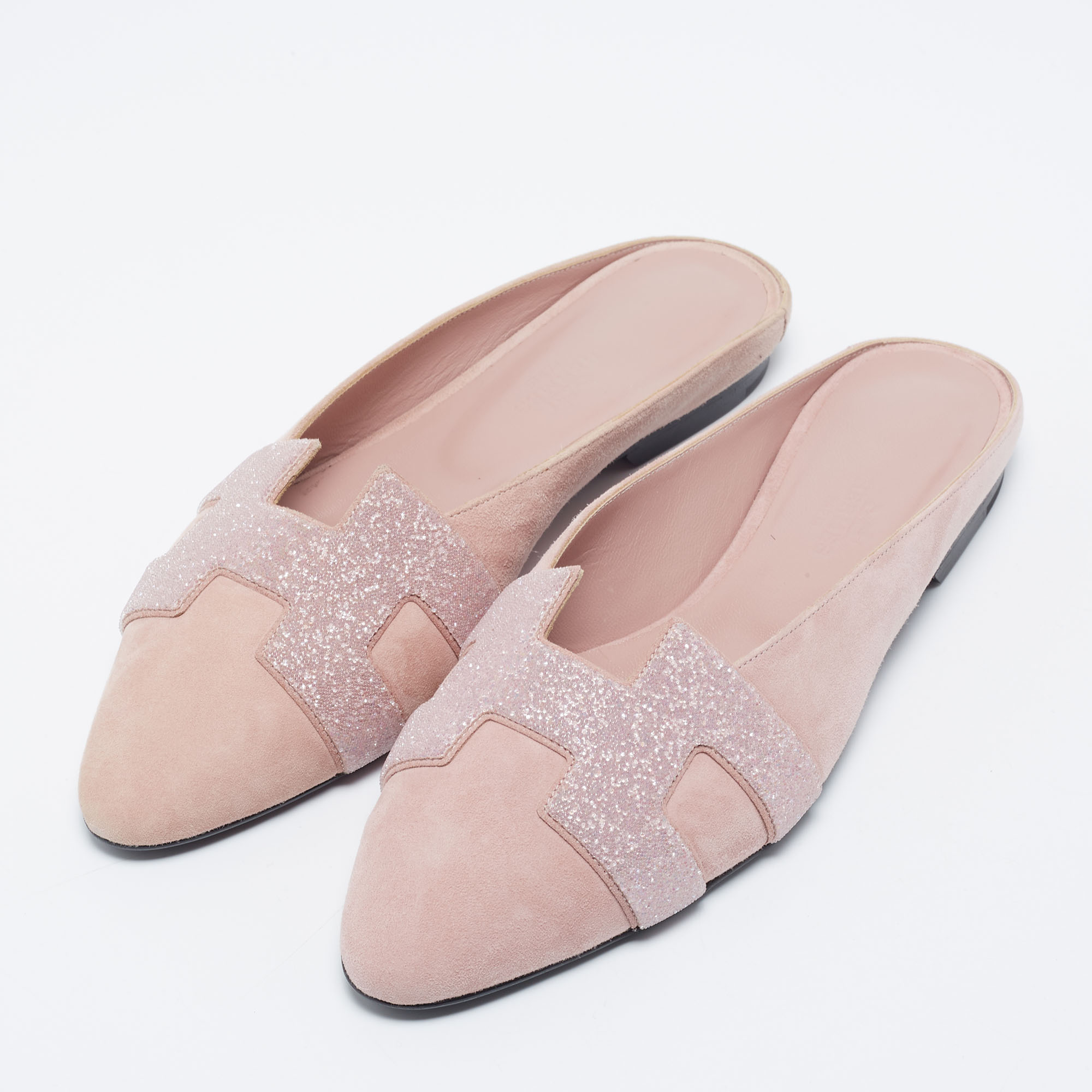 

Hermès Pink Suede Roxane Flat Mules Size