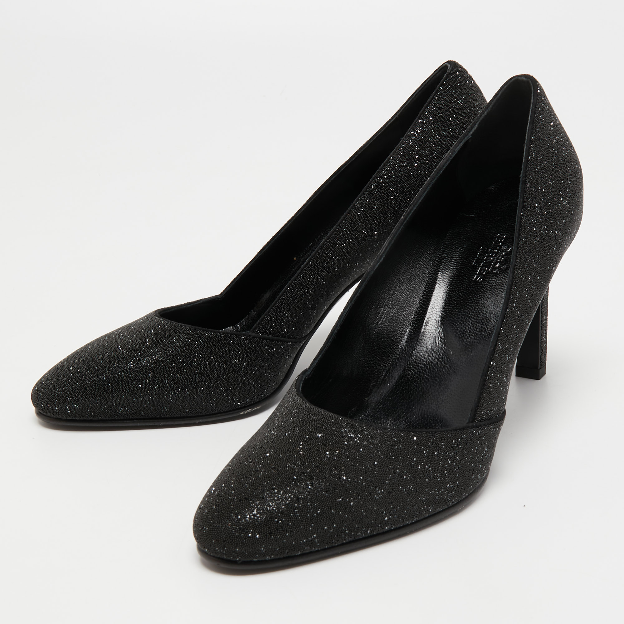 

Hermes Black Glitter Round Toe Pumps Size