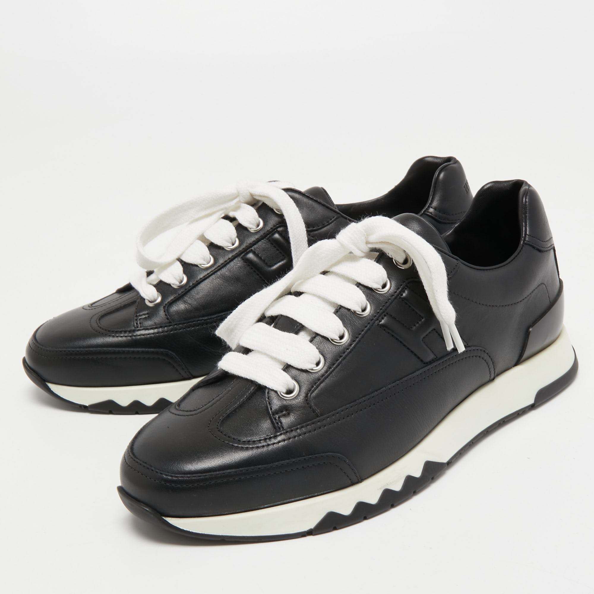 

Hermes Black Leather Trail Sneakers Size