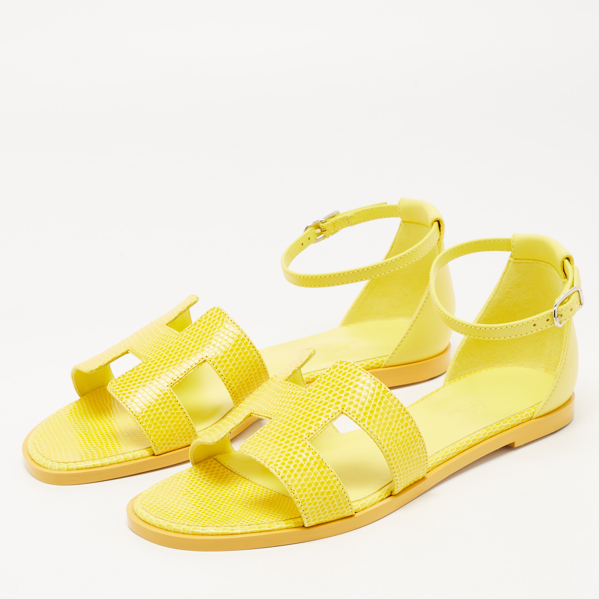 

Hermes Yellow Lizard Santorini Ankle Strap Sandals Size