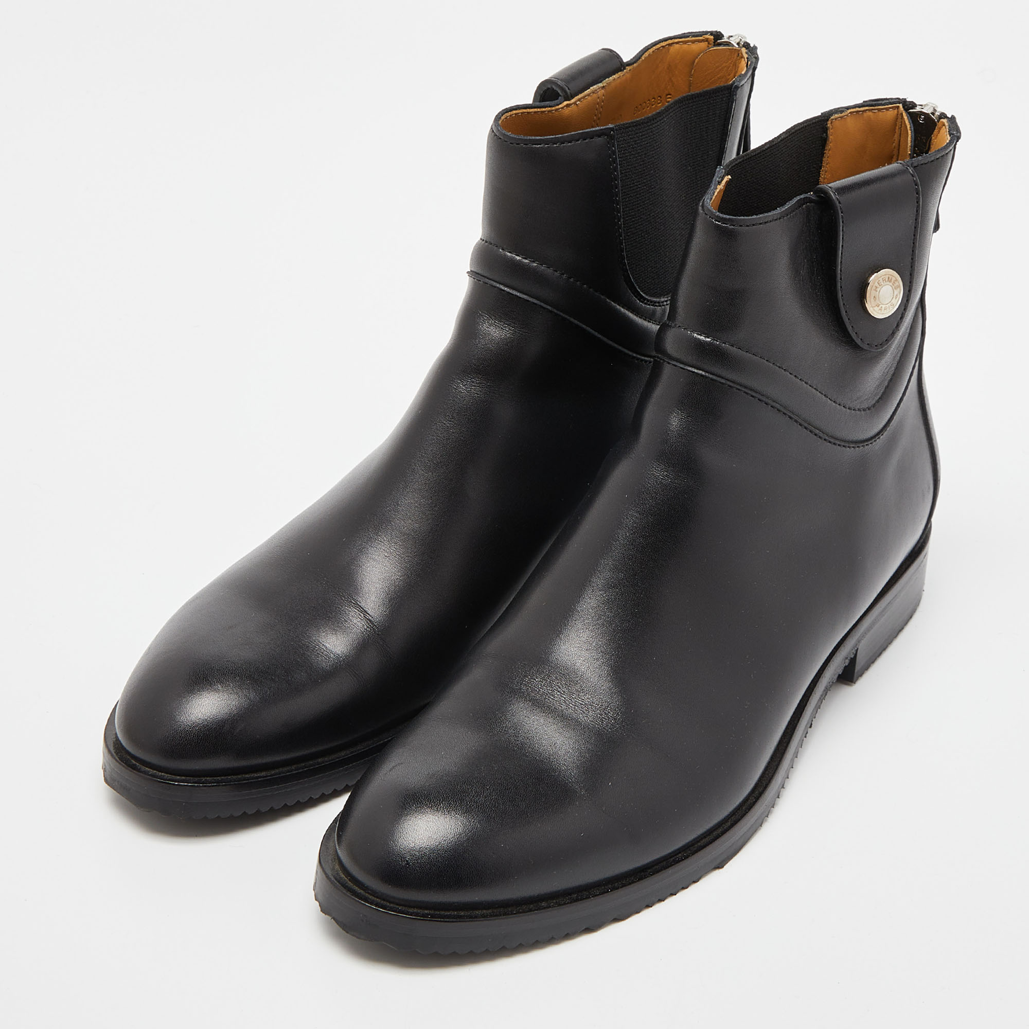 

Hermes Black Leather Nedji Competition Ankle Boots Size