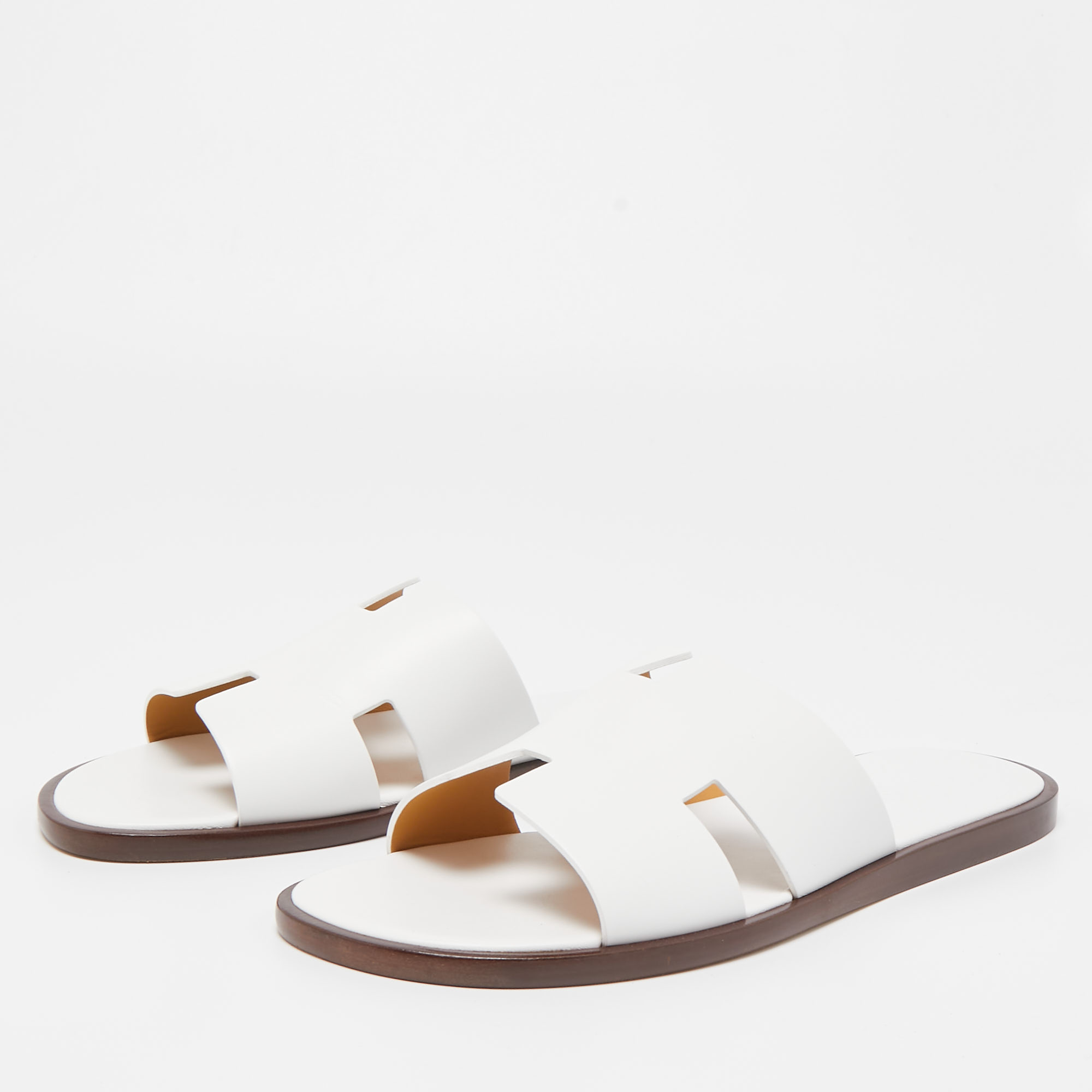 

Hermes White Leather Oran Flat Sandals Size