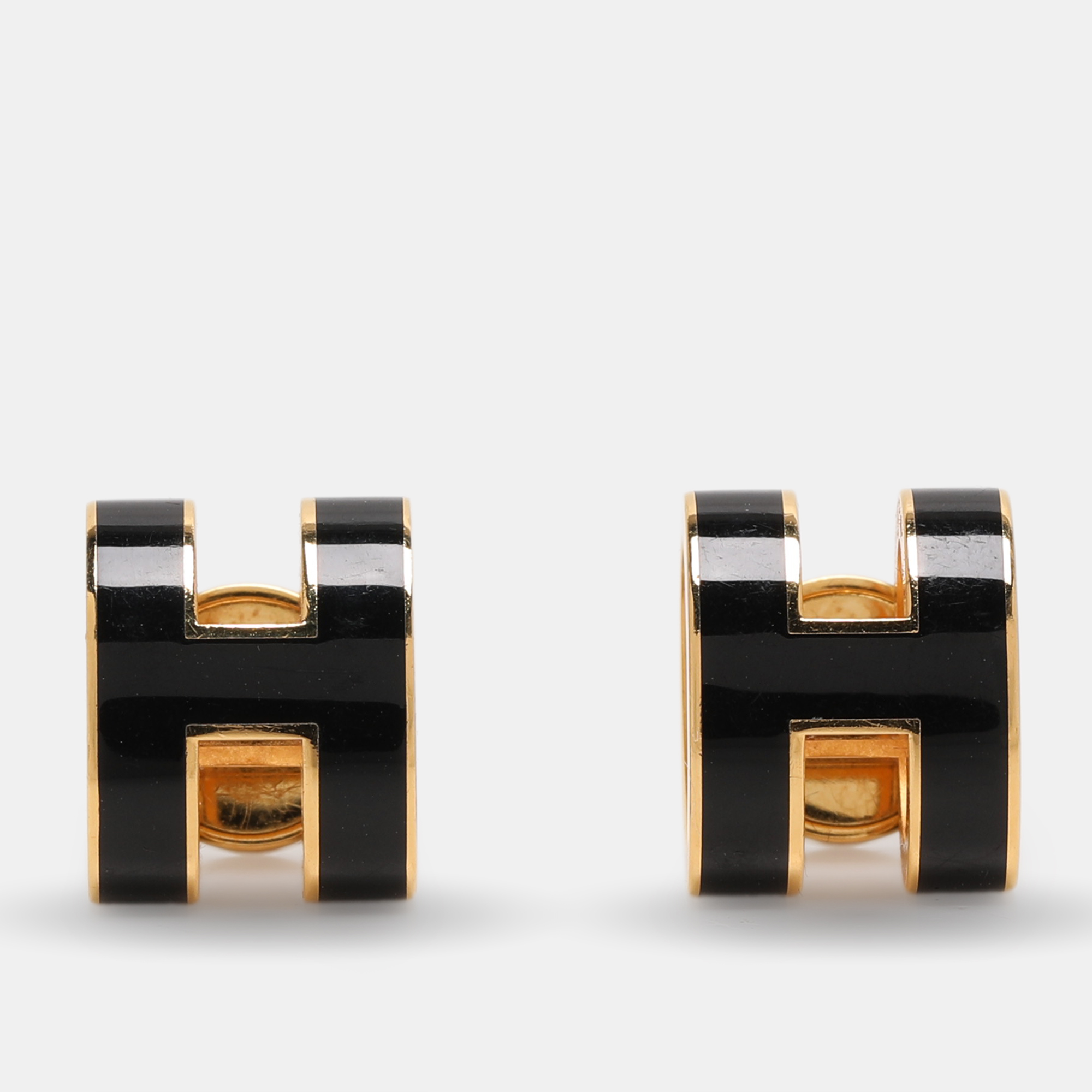 

Hermes Pop H Black Lacquer Gold Plated Stud Earrings