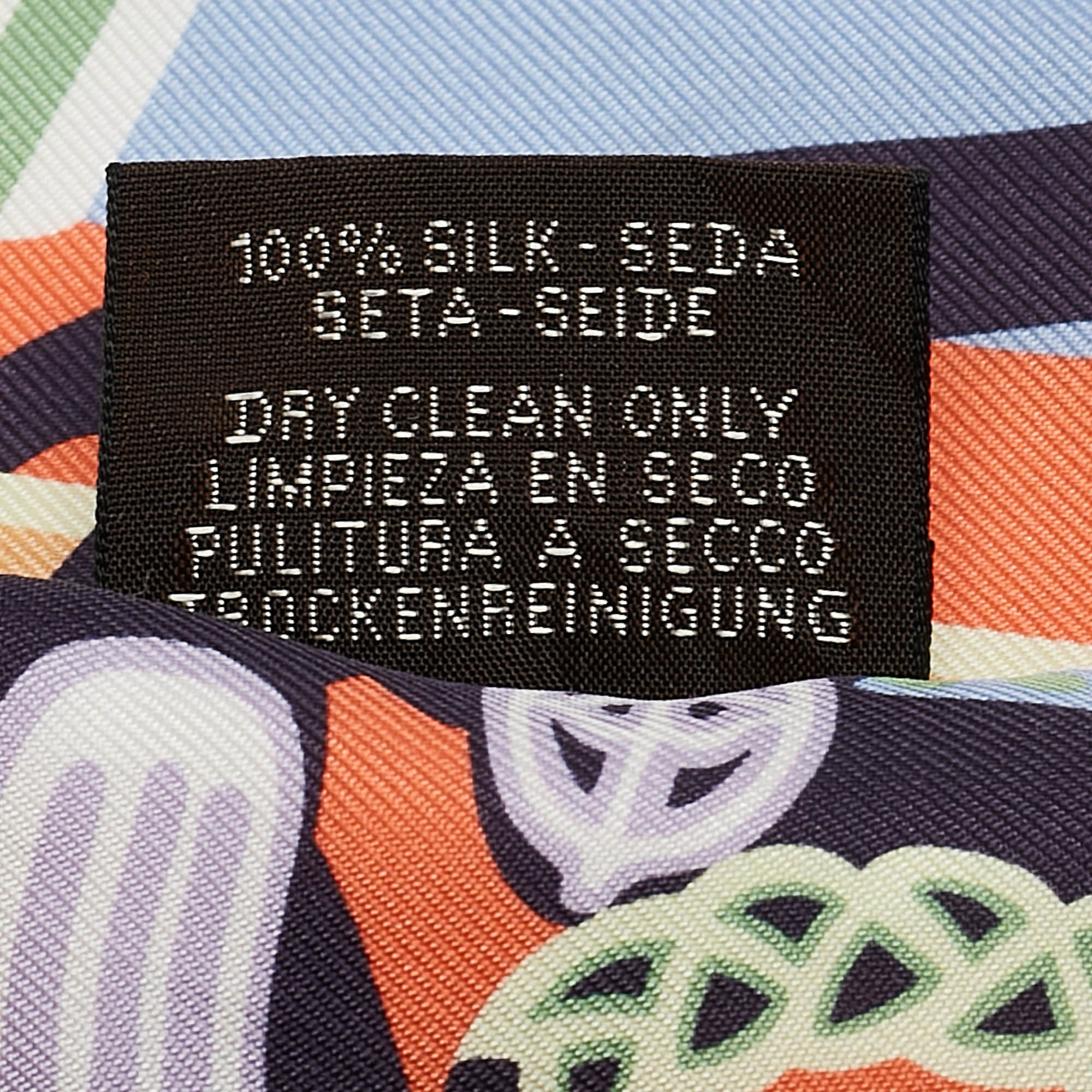 Hermès Multicolor Silk Fantaisie d`Etriers Twilly Scarf 