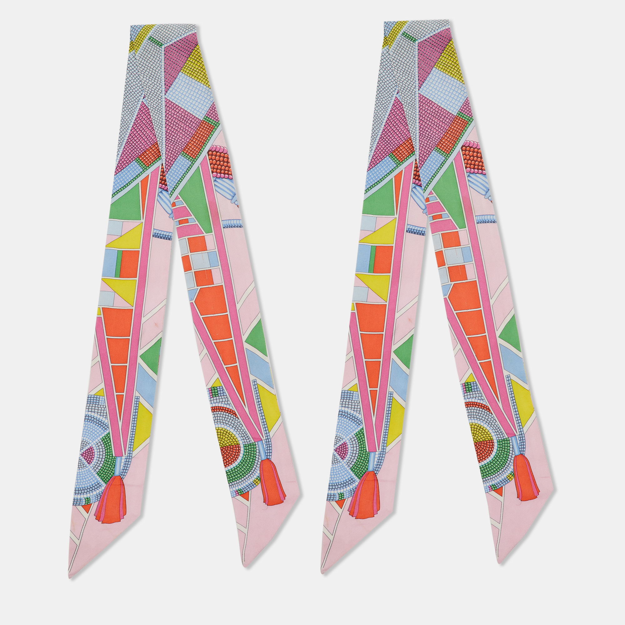

Hermès Multicolor L'Art Indien des Plaines Silk Twilly Set of 2