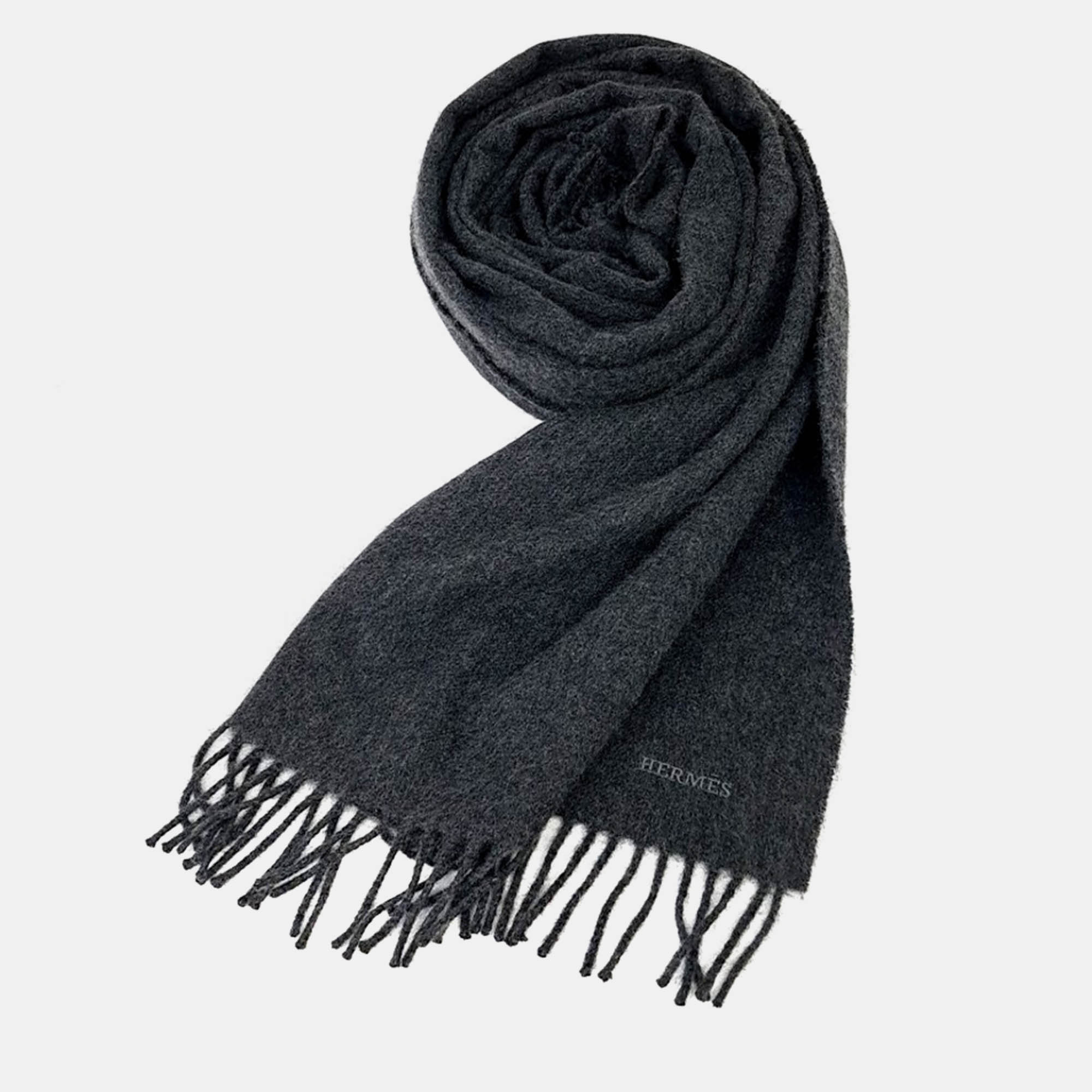 

Hermes Grey Cashmere Scarf