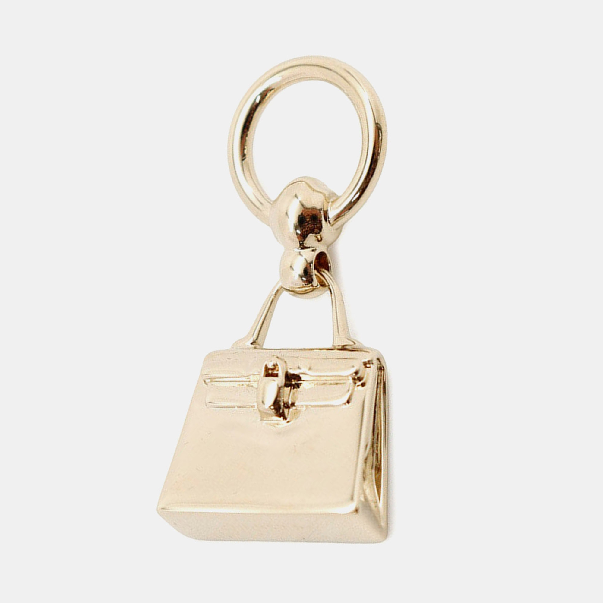 Hermès Kelly at The Luxury Closet