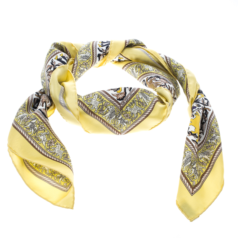 Pre Owned Hermes Chasse En Inde Yellow and White Printed Silk Square Scarf