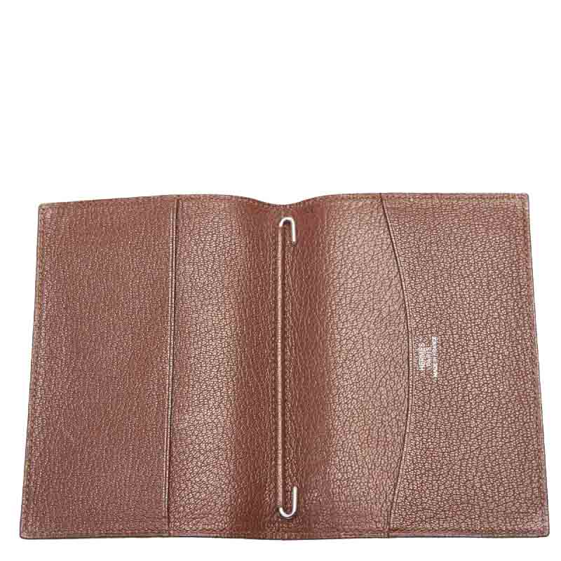 

Hermes Brown Leather Passport Cover