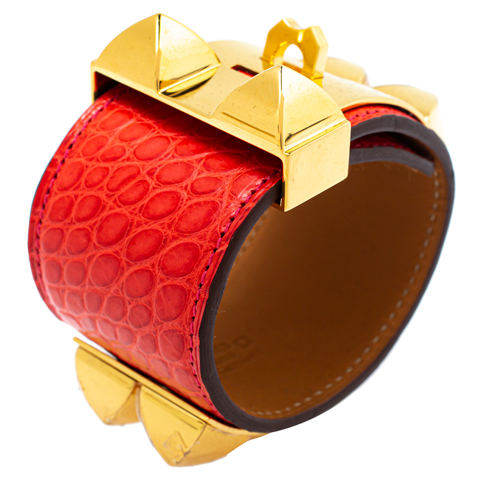 

Herm÷s Collier de Chien Red Alligator Leather Gold Plated Cuff Bracelet