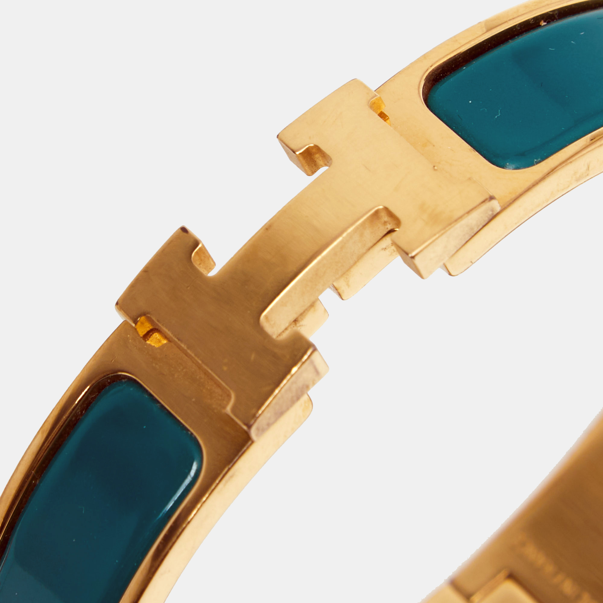 

Hermès Clic H Green Enamel Gold Plated Narrow Bracelet