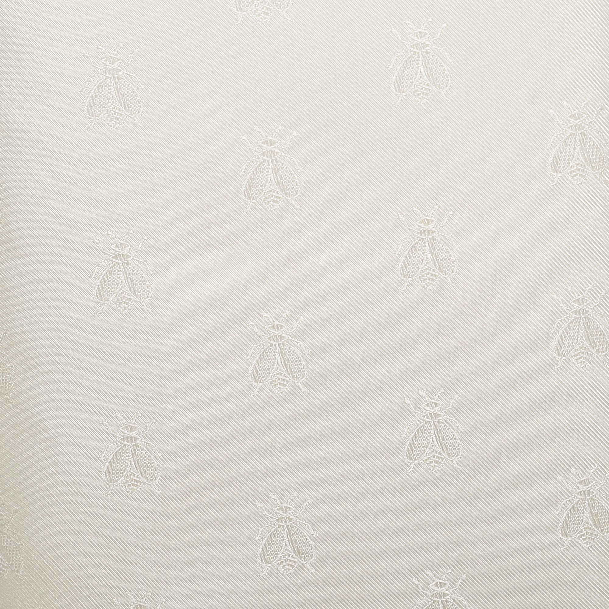 

Hermes Off White Bee Jacquard Silk Fringed Scarf