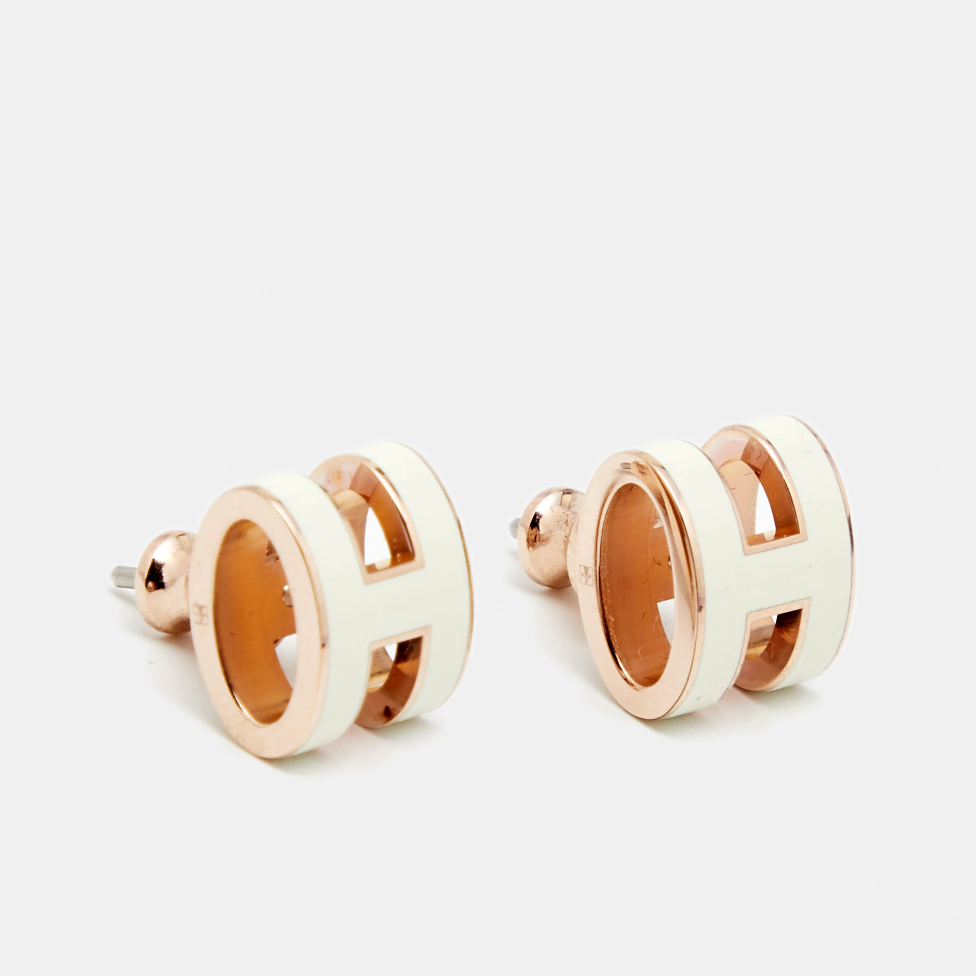 

Hermes Pop H White Lacquer Rose Gold Tone Stud Earrings