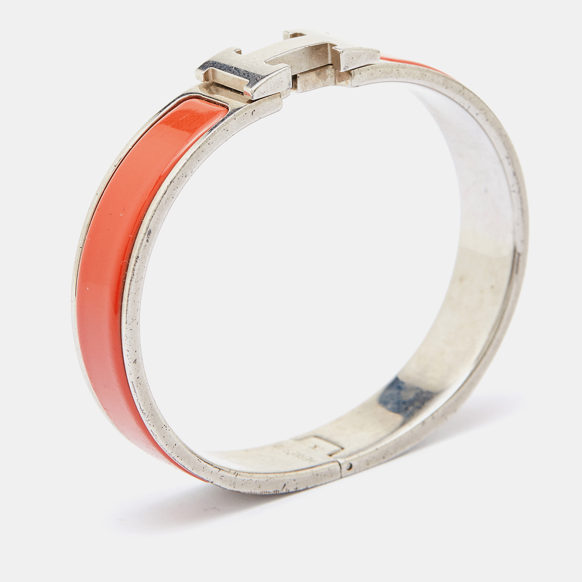 

Hermes Orange Enamel Palladium Plated Clic Clac H Bracelet