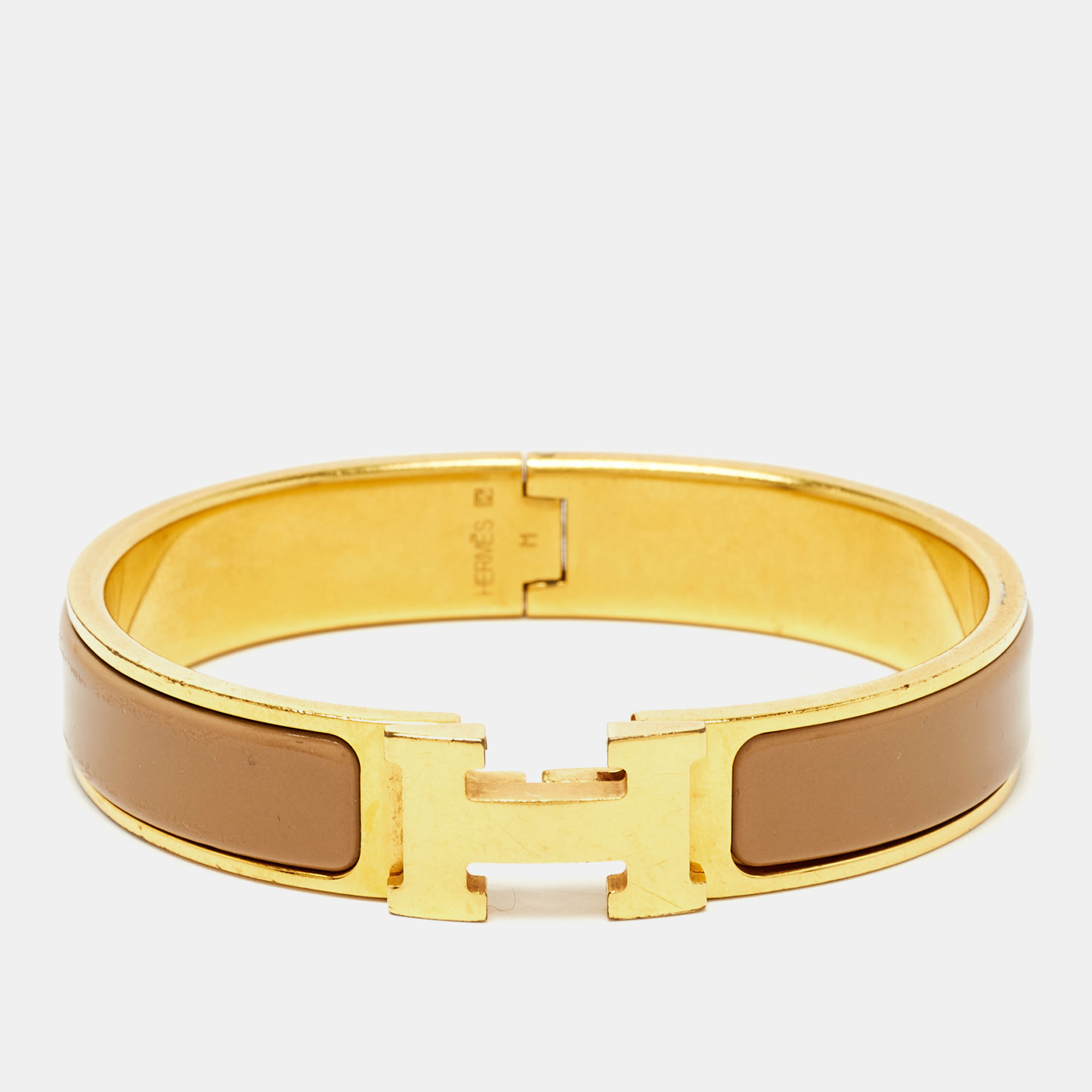 

Hermes Clic H Beige Enamel Gold Plated Narrow Bracelet