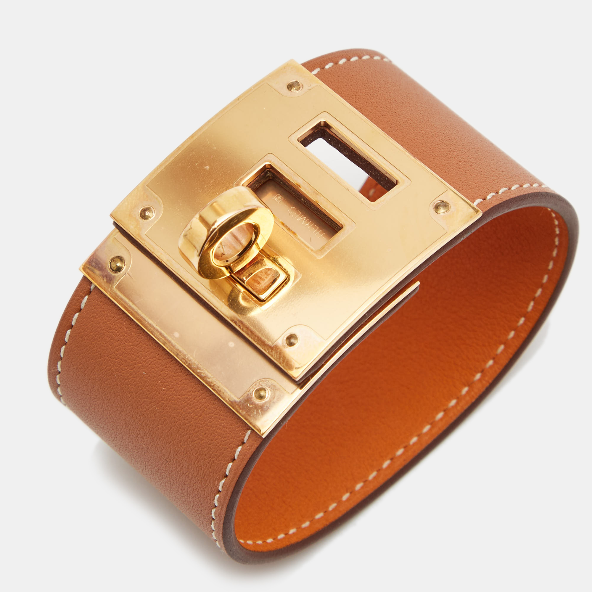 

Hermes Kelly Dog Leather Gold Tone Bracelet