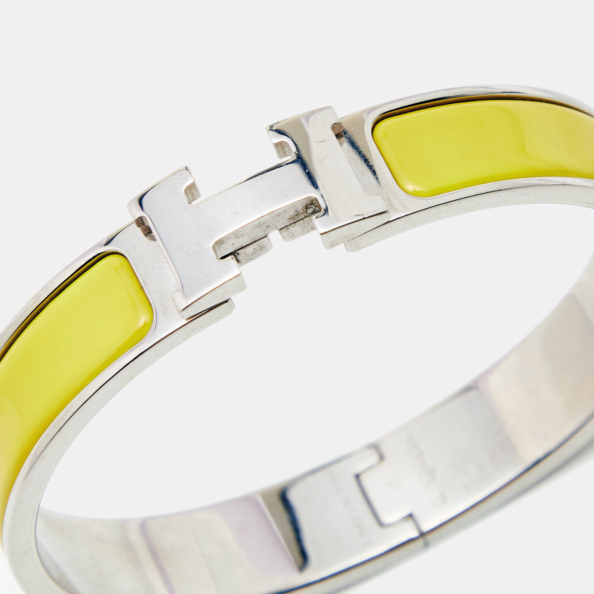 

Hermes Clic H Yellow Enamel Palladium Plated Narrow Bracelet