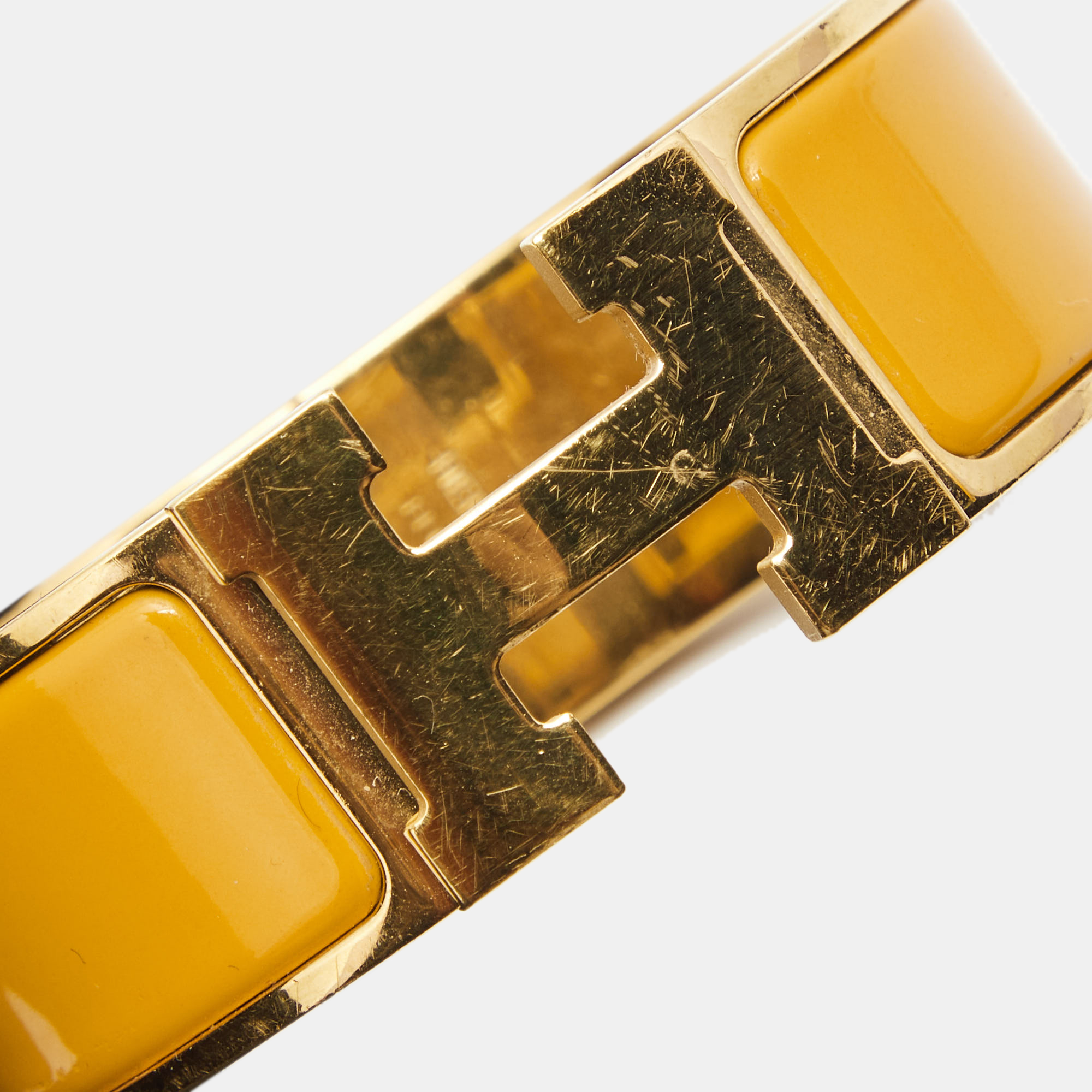 

Hermes Clic Clac H Enamel Gold Plated Bracelet