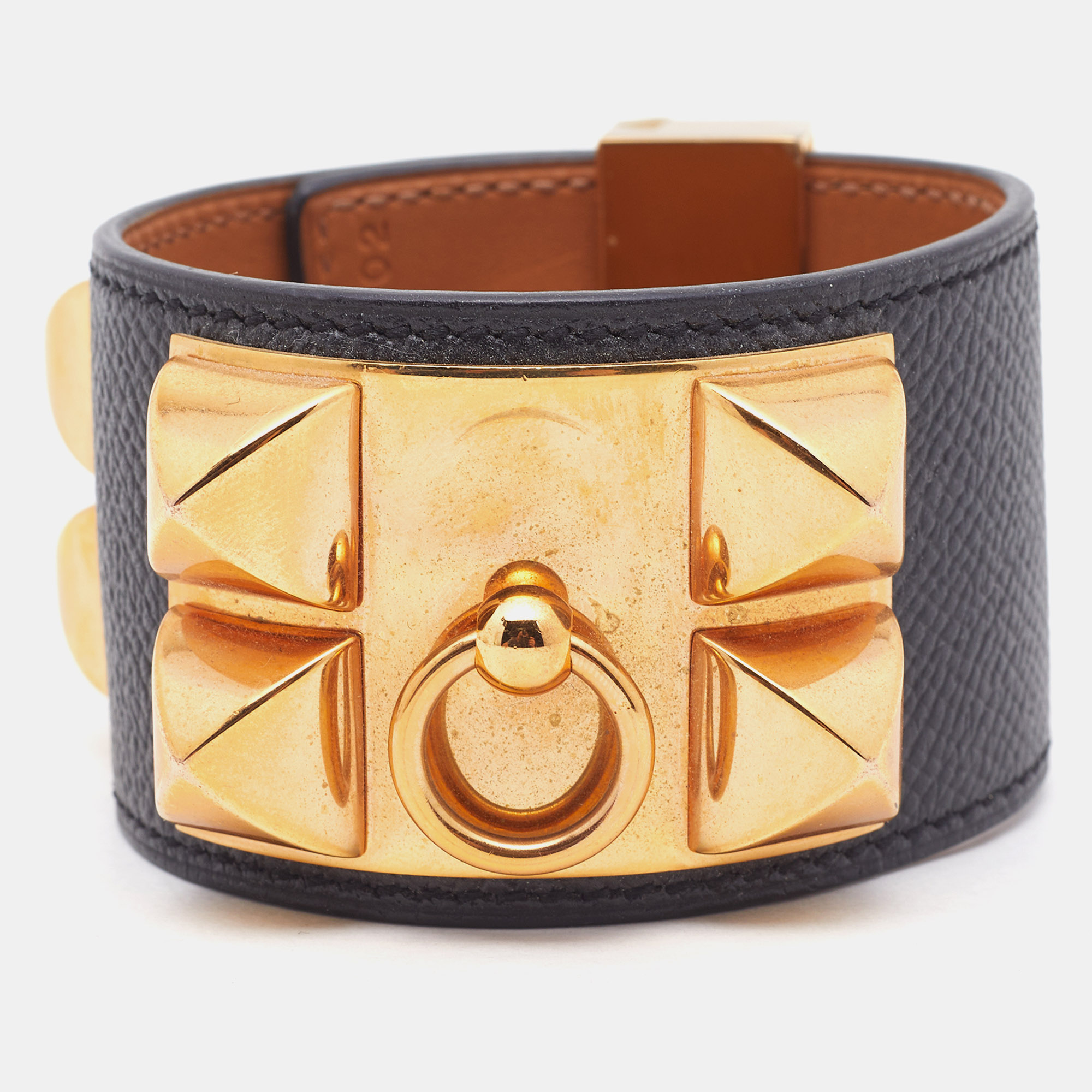 Click to view more detailed imagery on our partner's website Pre-owned Hermes Hermès Collier De Chien Noir Leather Cuff Bracelet In Black