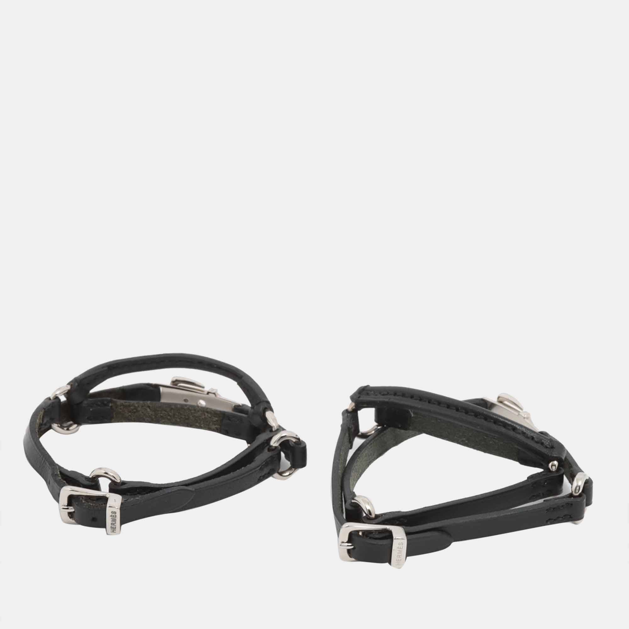 

Hermes Bracelet Leather Black