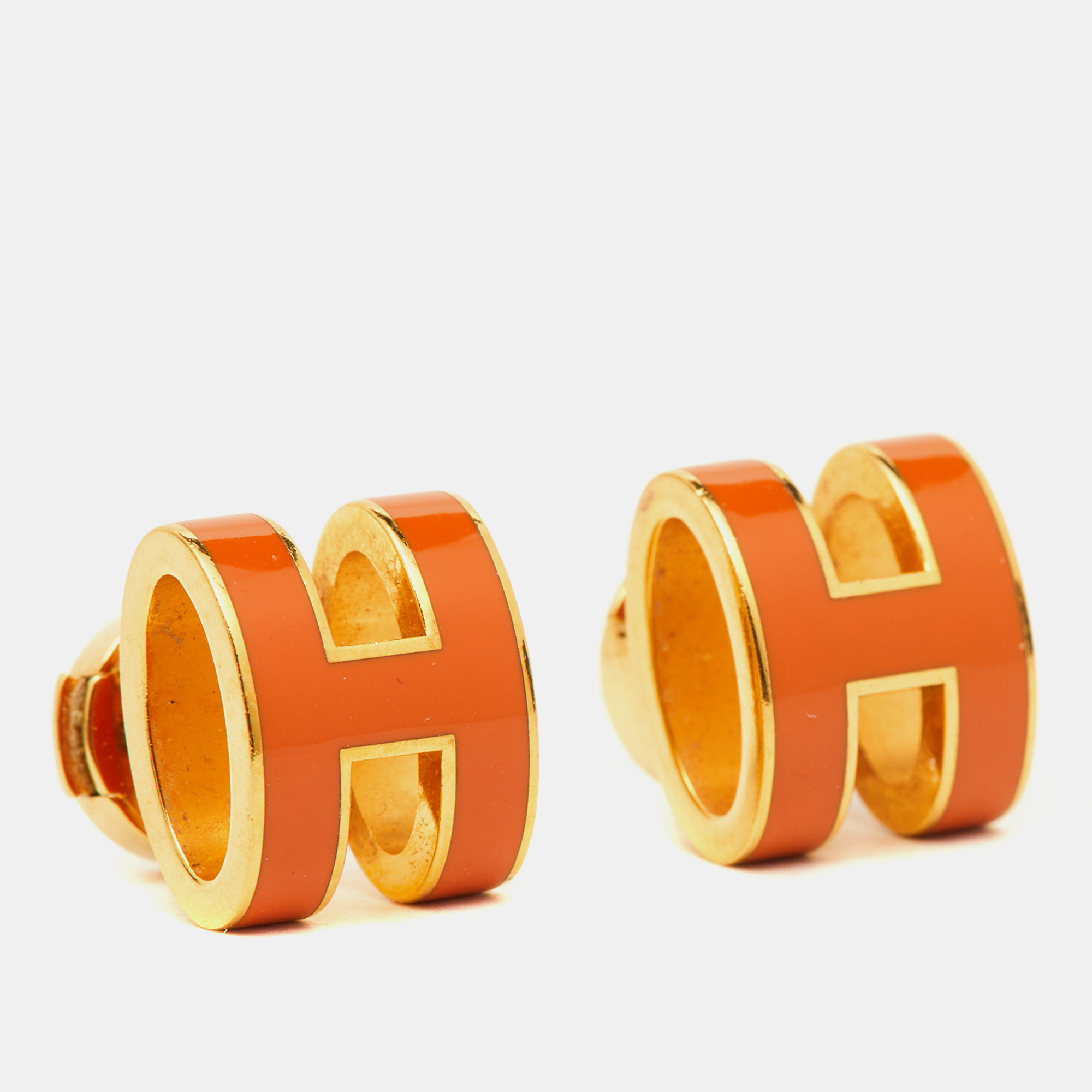 

Hermès Pop H Orange Lacquered Gold Plated Stud Earrings