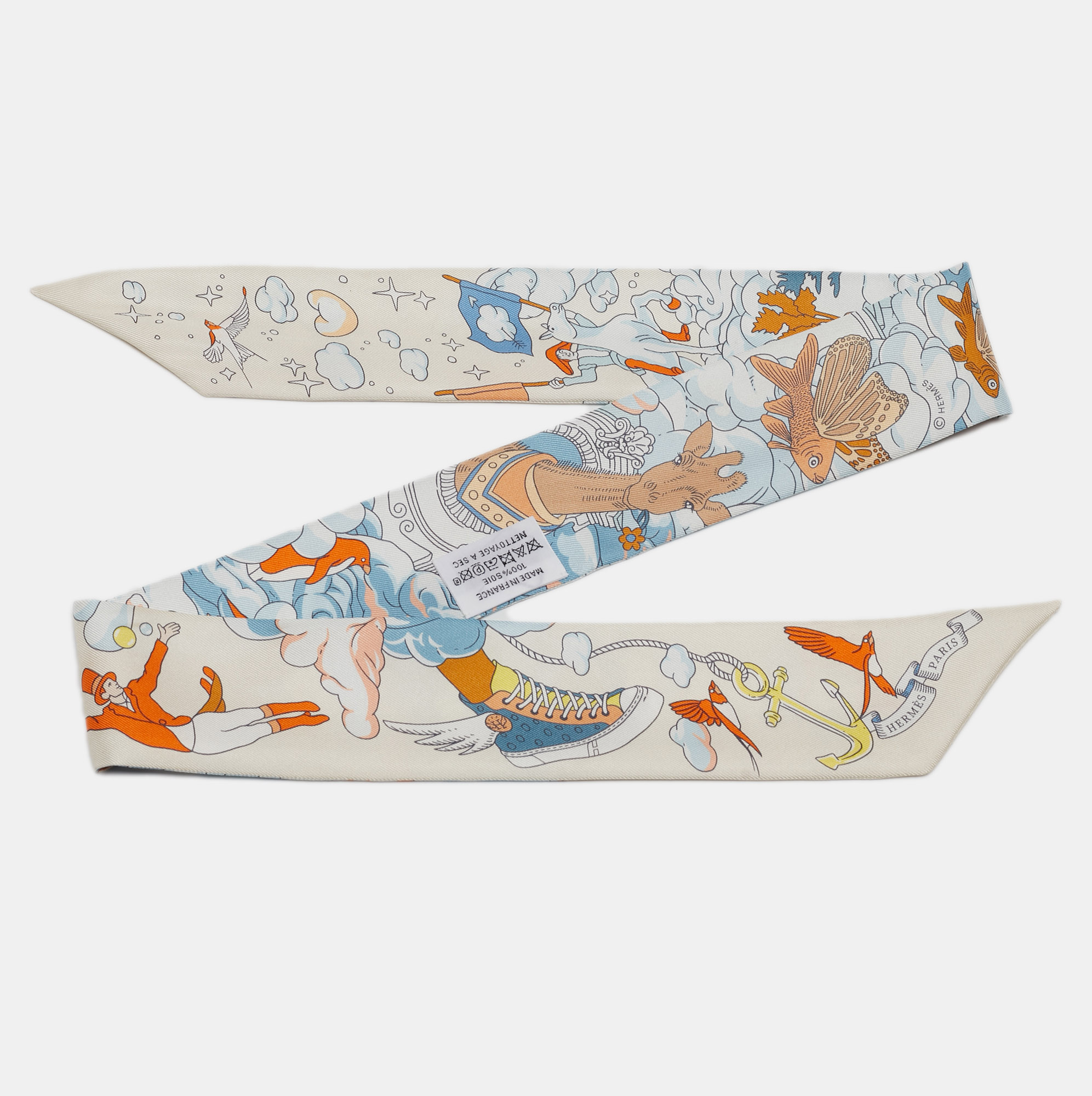 

Hermes Multicolor Print Silk Sur Mon Nuage Twilly