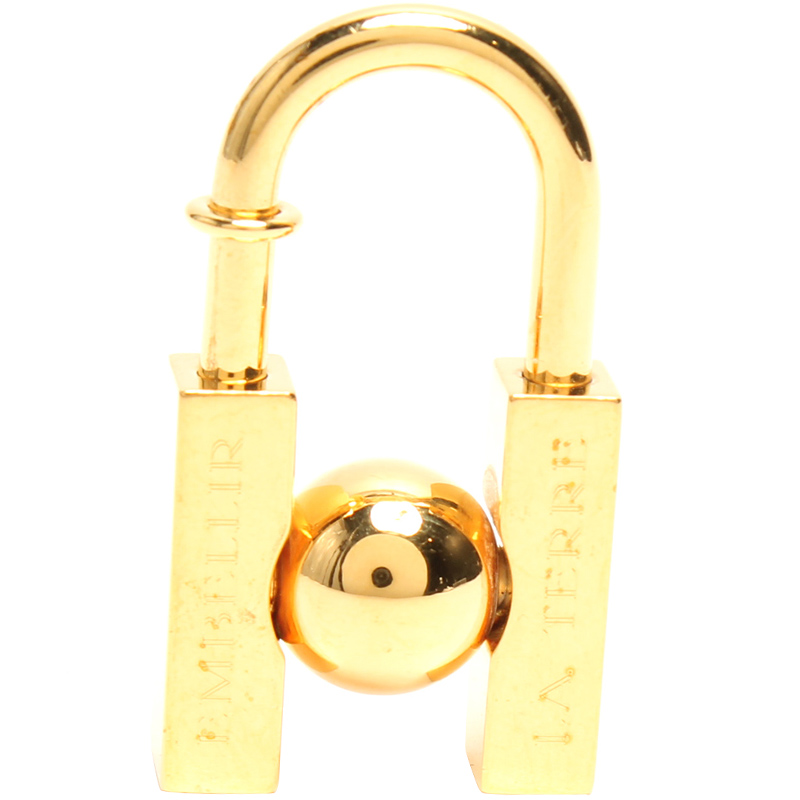 

Hermes Gold Tone L'Homme Peut Embellir La Terre Padlock Necklace