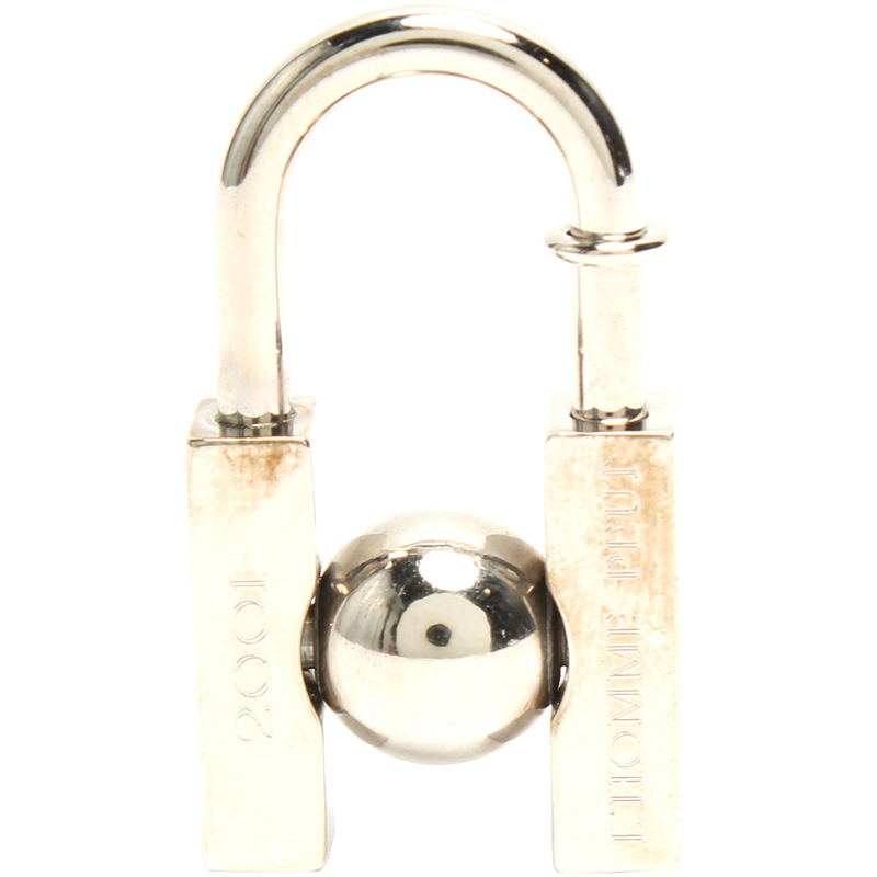 

Hermes Silver Tone L'Homme Peut Embellir La Terre Padlock Necklace