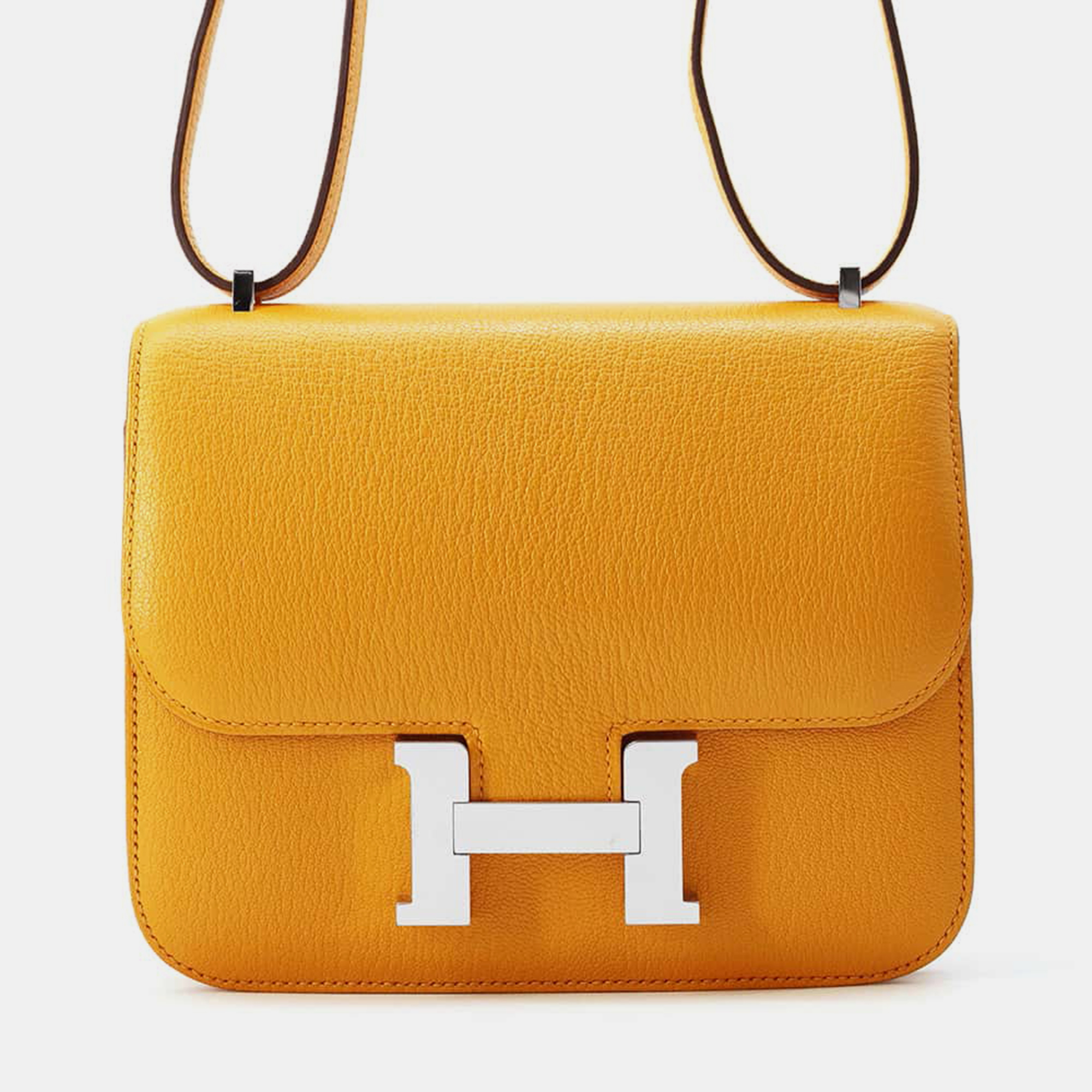 

Hermes Moutarde/Rose Azalee Chevre Myzore Goatskin Constance3 Verso Size Mini, Orange