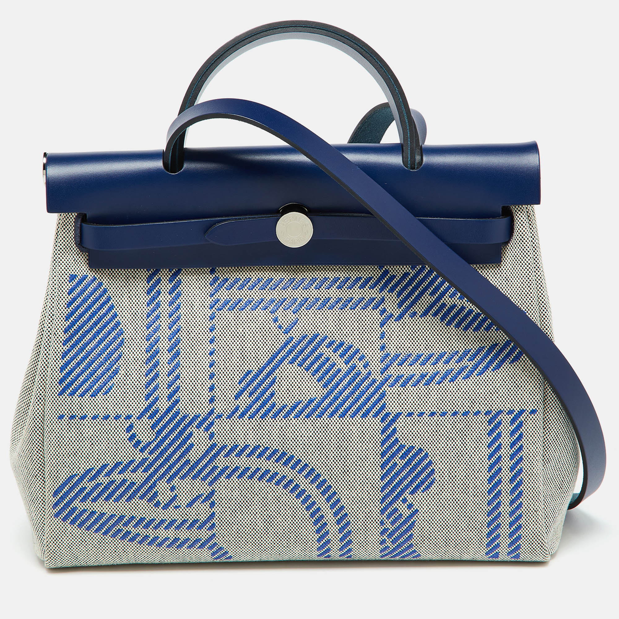 

Hermes Bleu France/Ecru Vache Hunter and Toile H Brides de Gala Herbag Zip 31 Bag, Blue