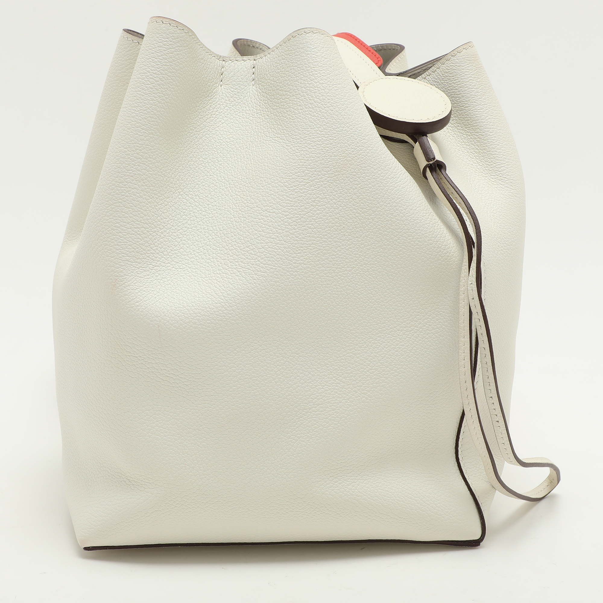 

Hermes White Leather Licol 17 Bucket Bag