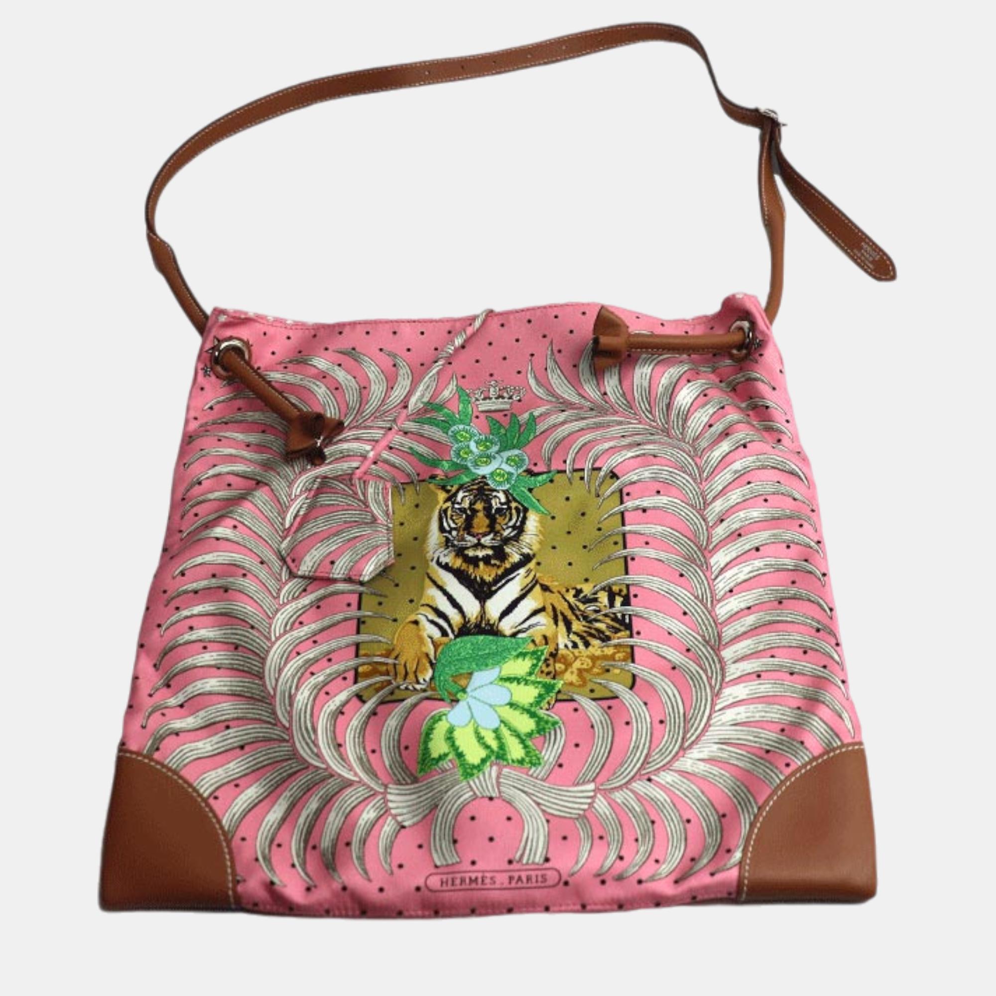 

Hermes Silky City PM Tiger Shoulder Bag Pink Canvas