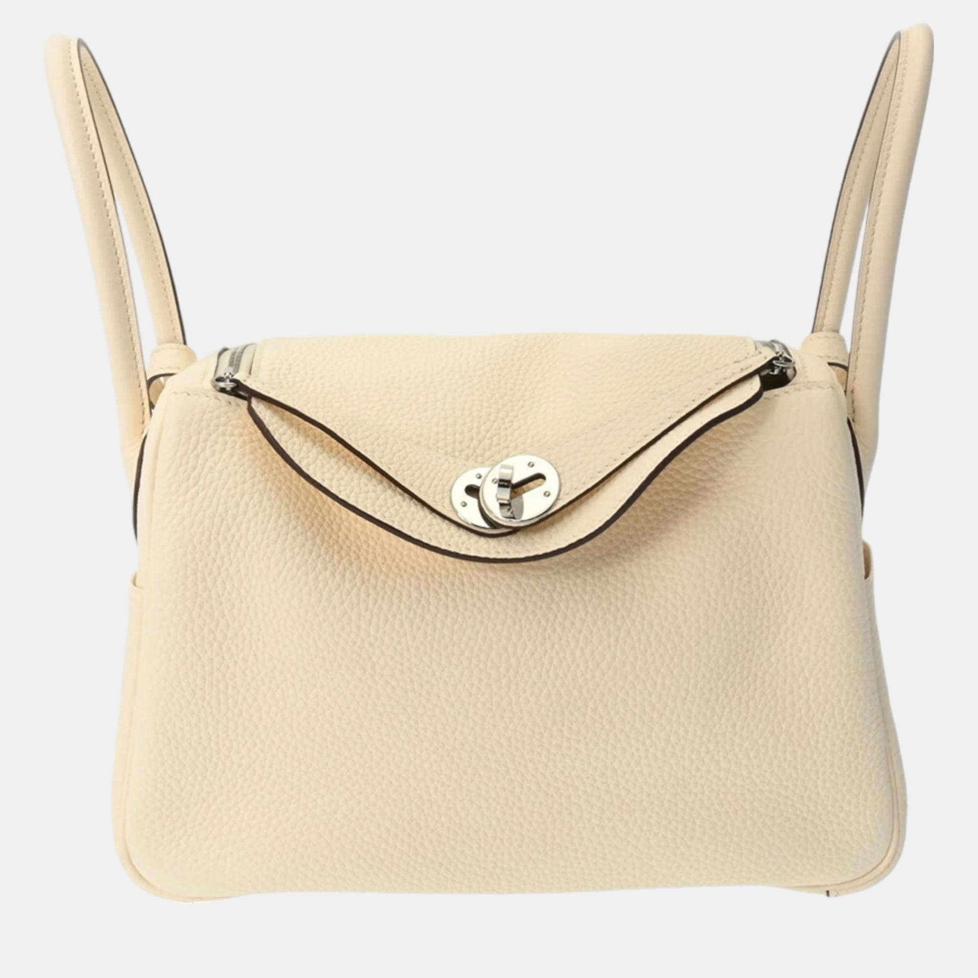 

Hermes Taurillon Clece Lindy 26 Nata bag, Cream