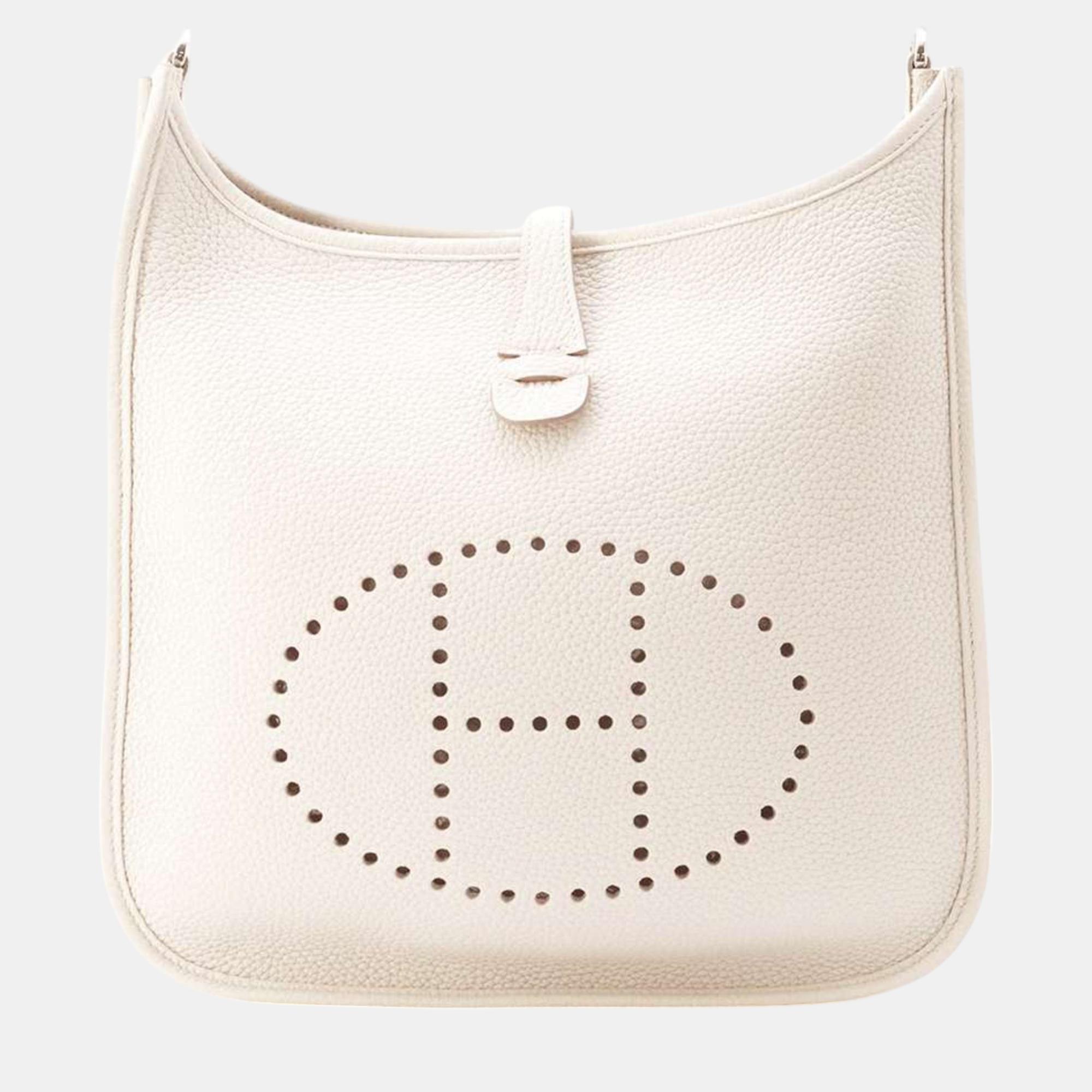 

Hermes Beton Taurillon Clemence Evelyn 3 PM Sangle Zigzag Shoulder Bag B, White