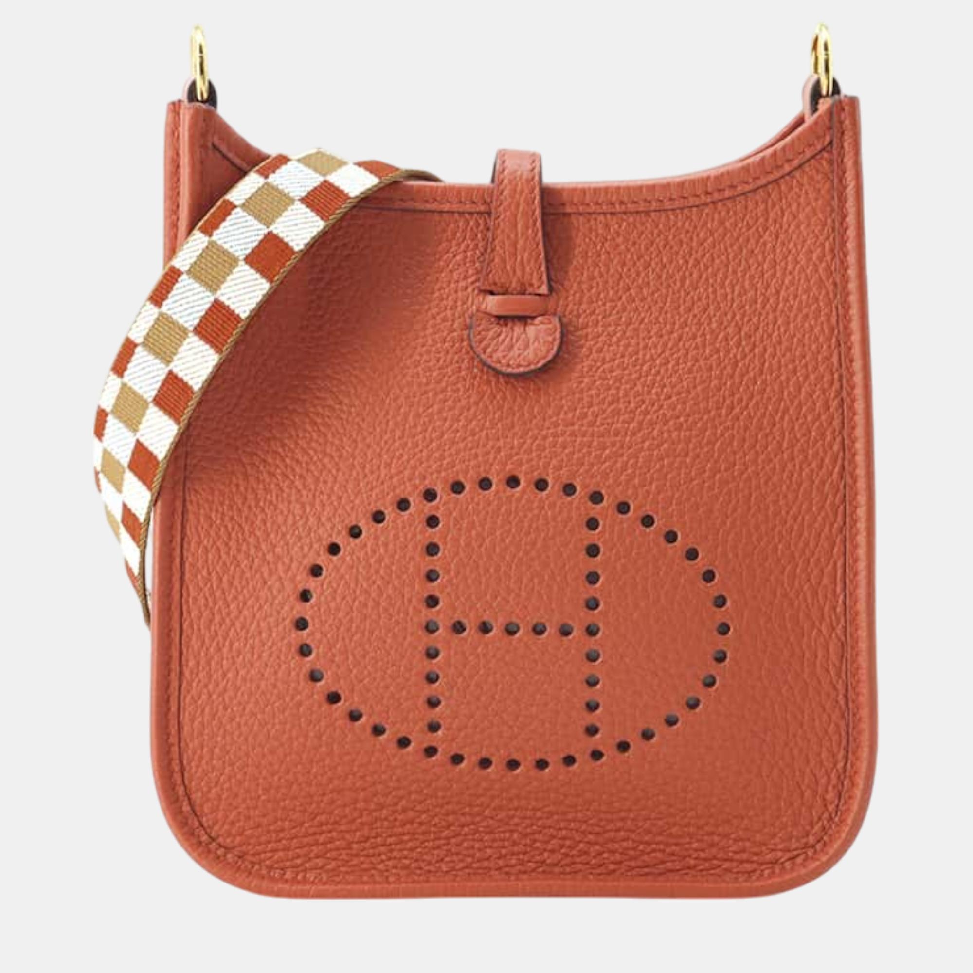 

Hermes Evelyne Amazon Maxi Quadrille Cuivre Taurillon Clemence Size TPM, Orange