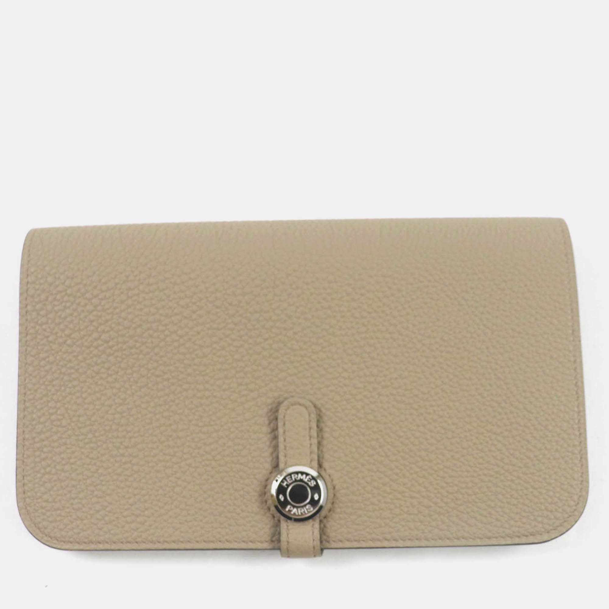 

Hermes Beige Dogon Gm Togo Purse