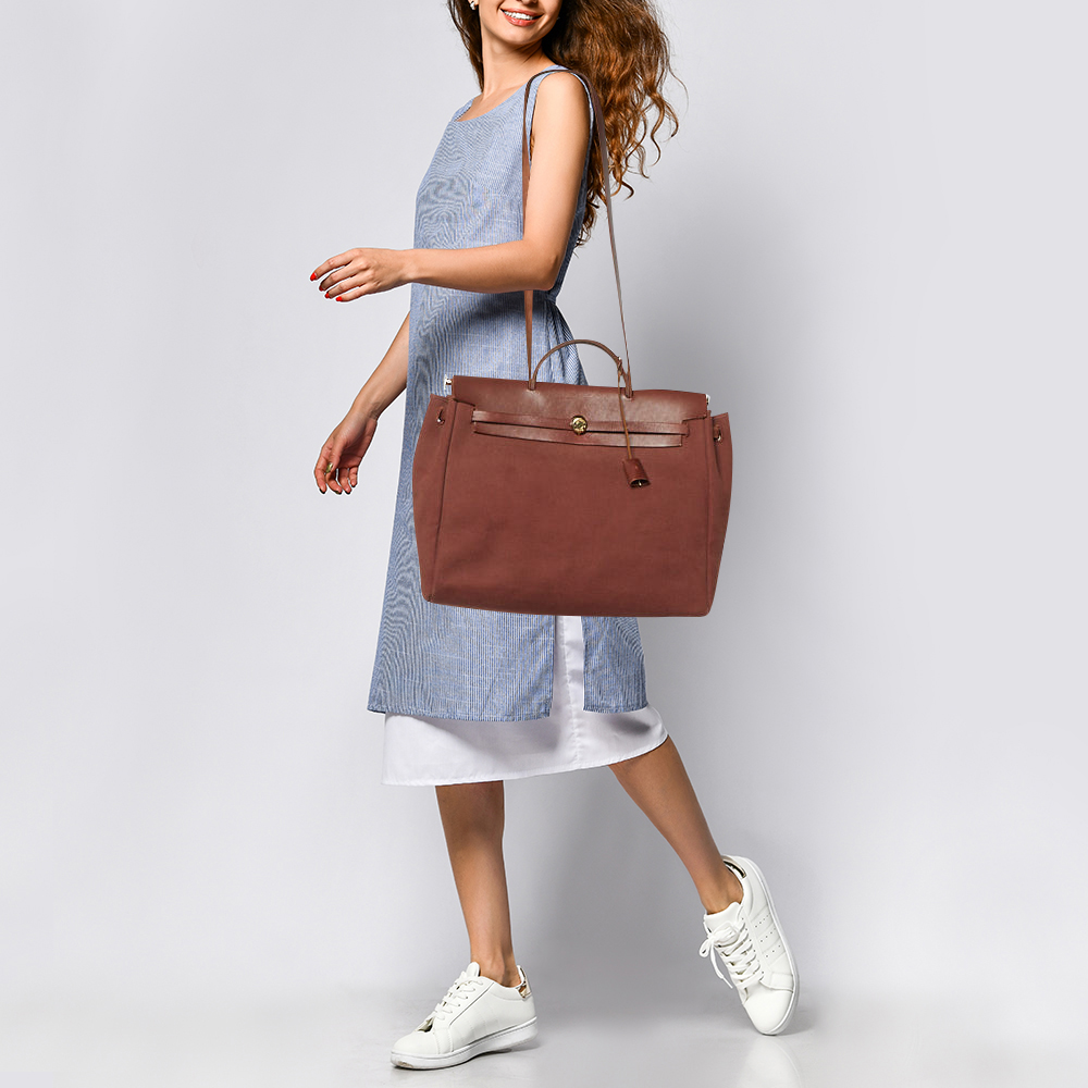 Hermes Rouge H Toile and Leather Herbag Zip 39 Bag 